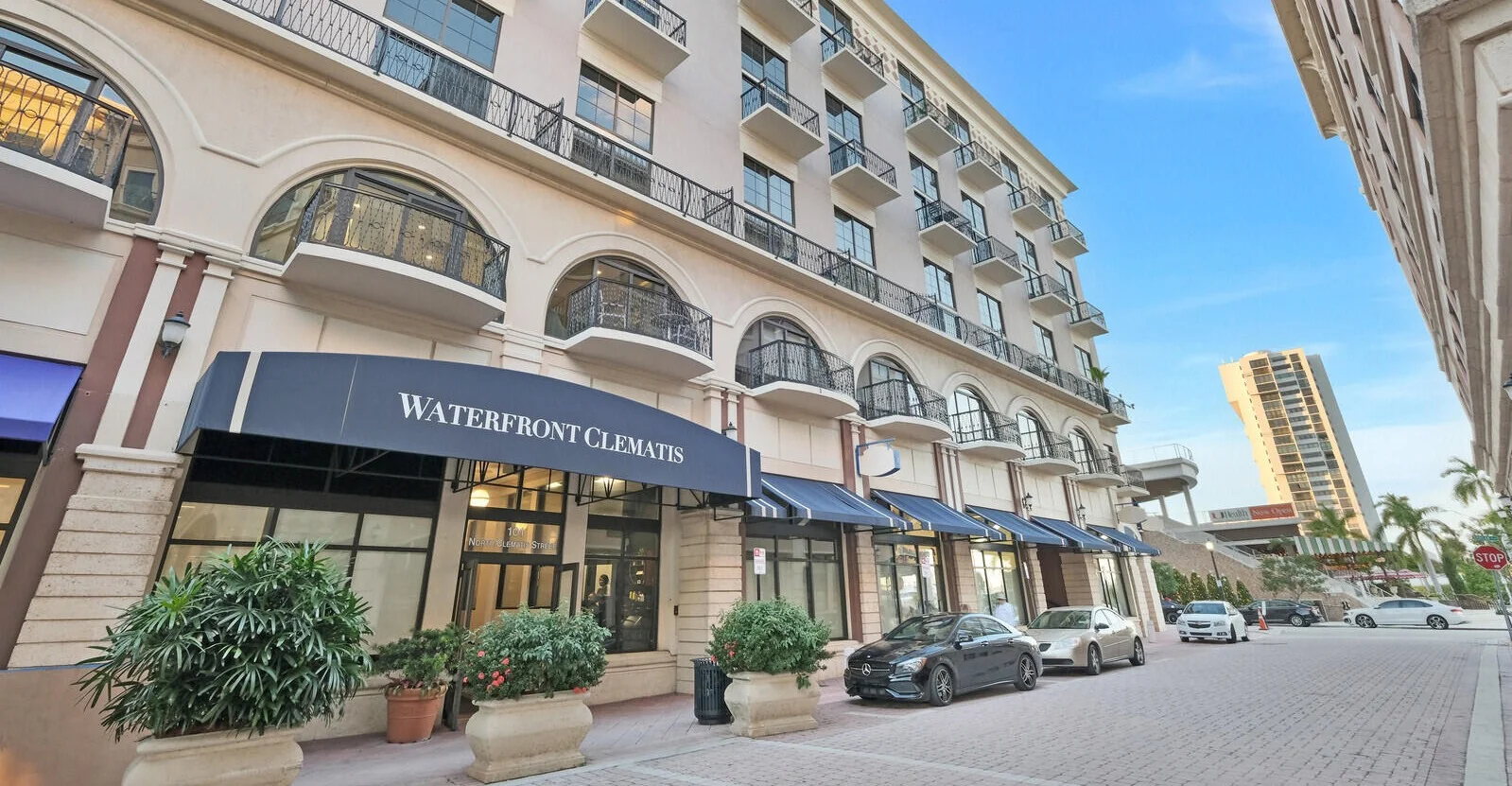 Waterfront Clematis — Lease in West Palm Beach, FL, photo 2 of 5