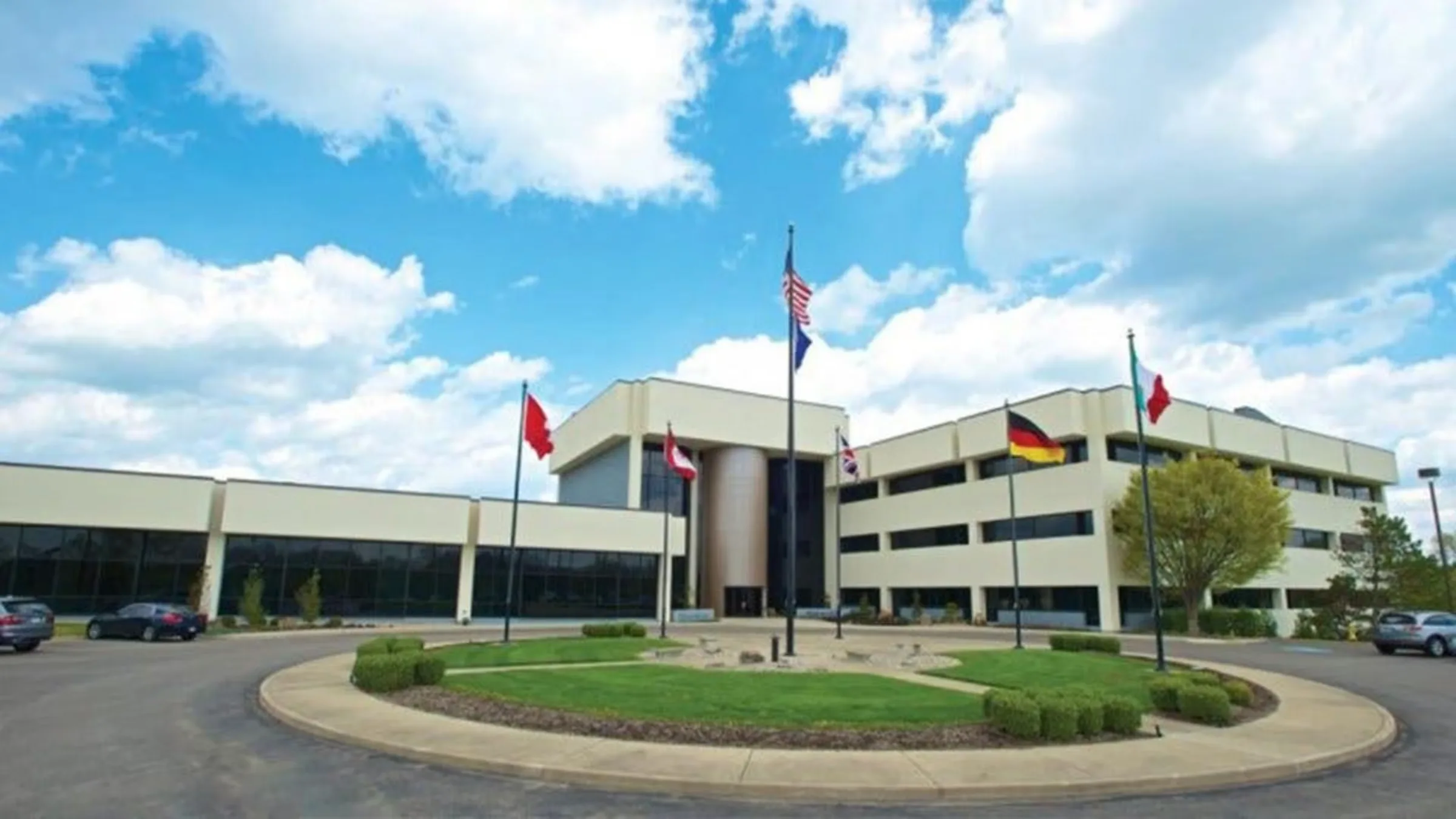 1 Batesville — Lease in Batesville, IN, photo 1 of 2