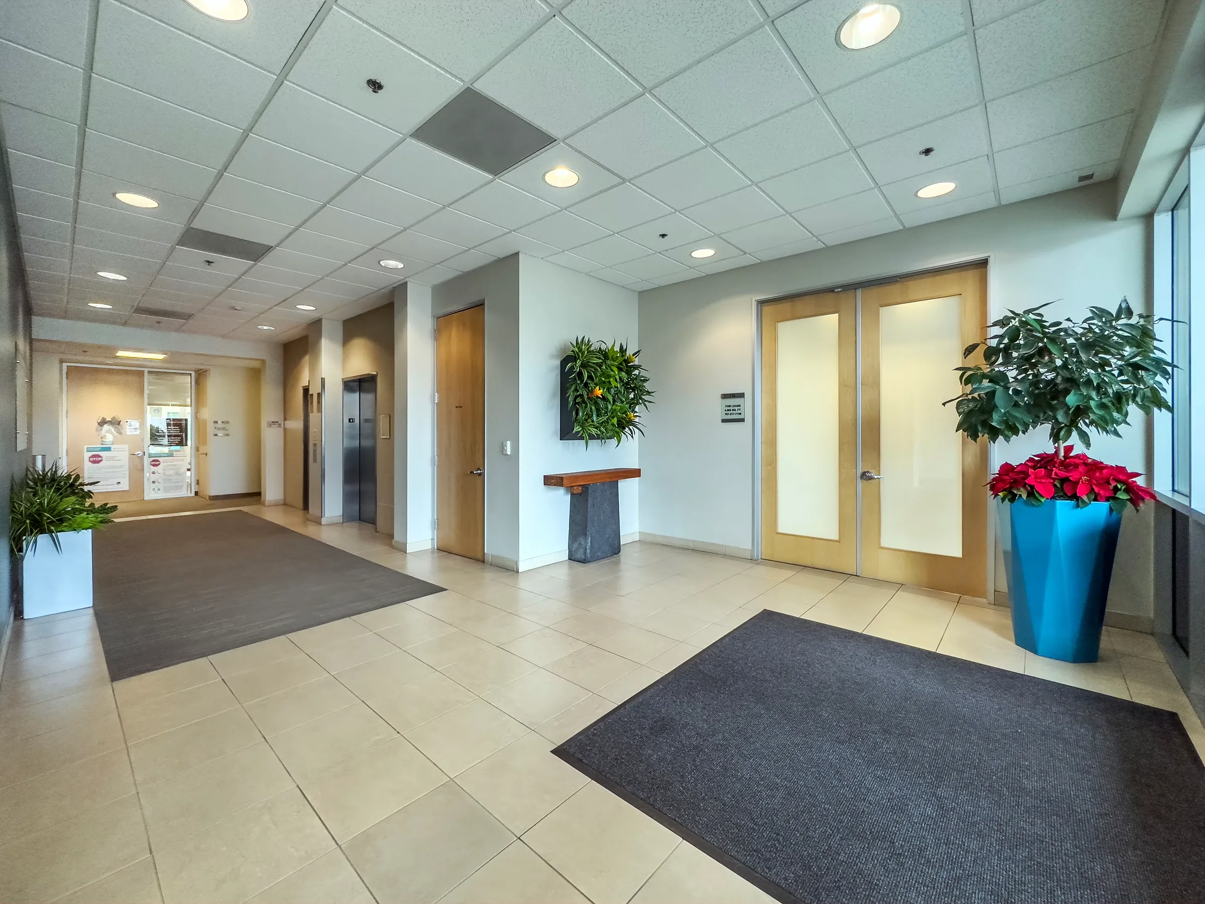 Redwood Medical Center — Lease in Petaluma, CA, photo 4 of 8