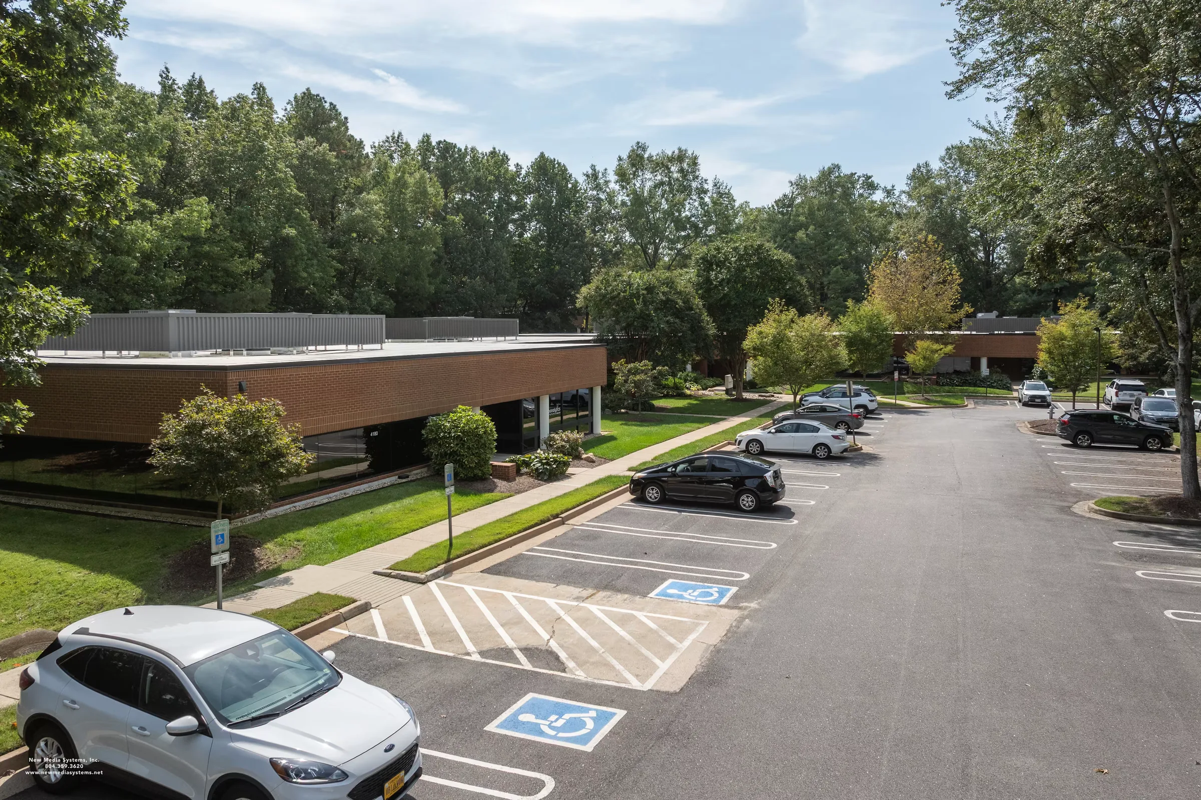 Park Phase III Building C — Lease in Glen Allen, VA, photo 2 of 5