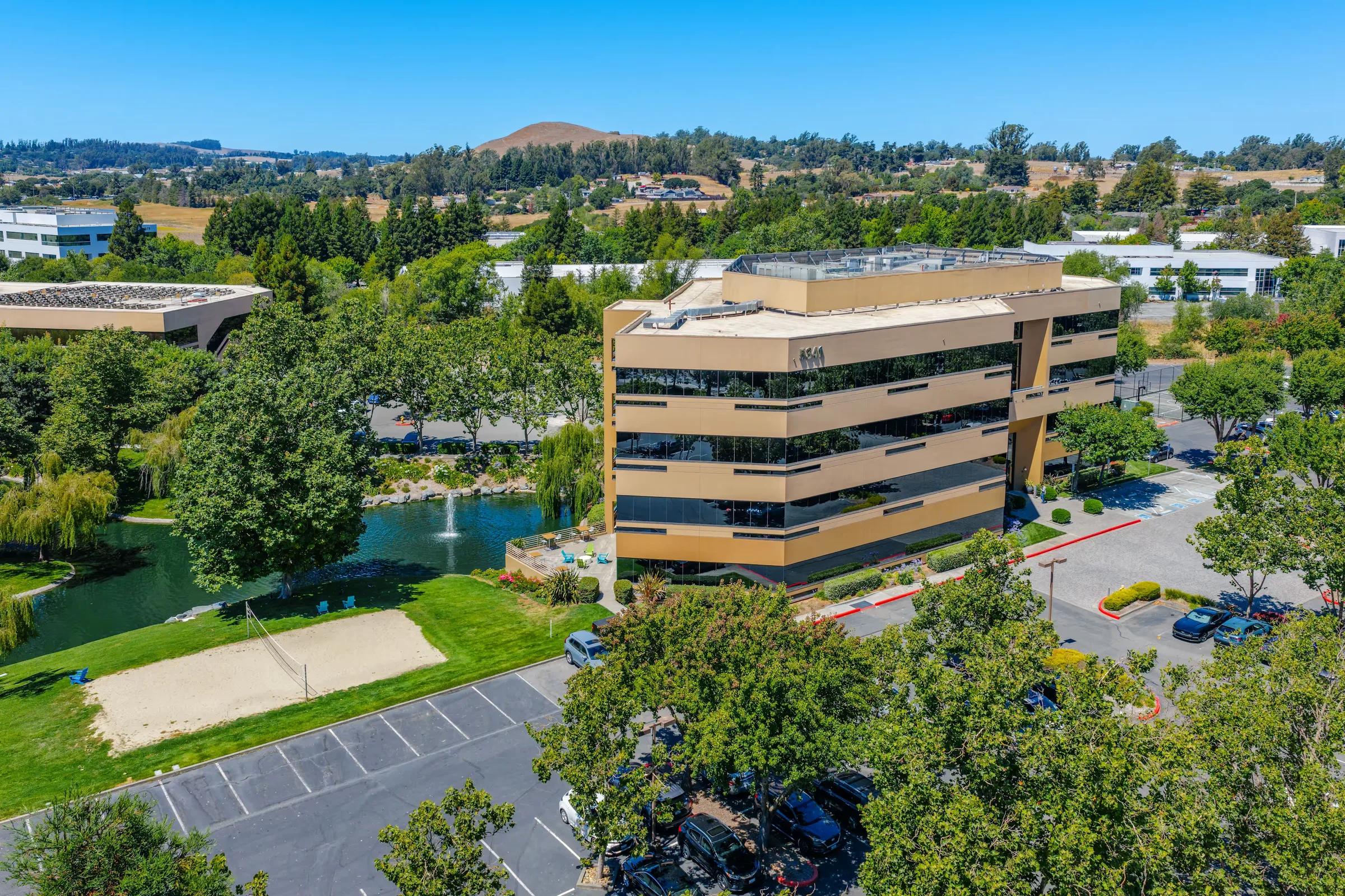 Sequoia Center — Lease in Petaluma, CA, photo 3 of 8