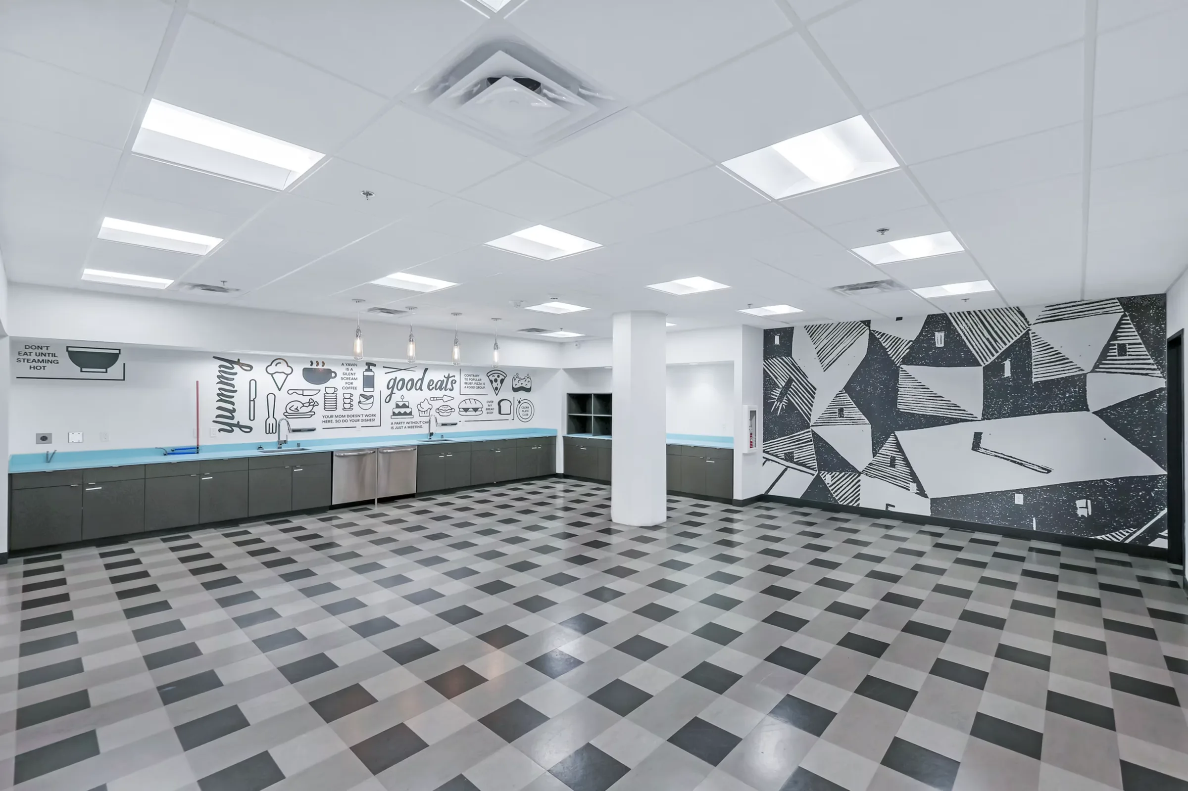 Crescent Building — Lease in Spokane, WA, photo 2 of 8