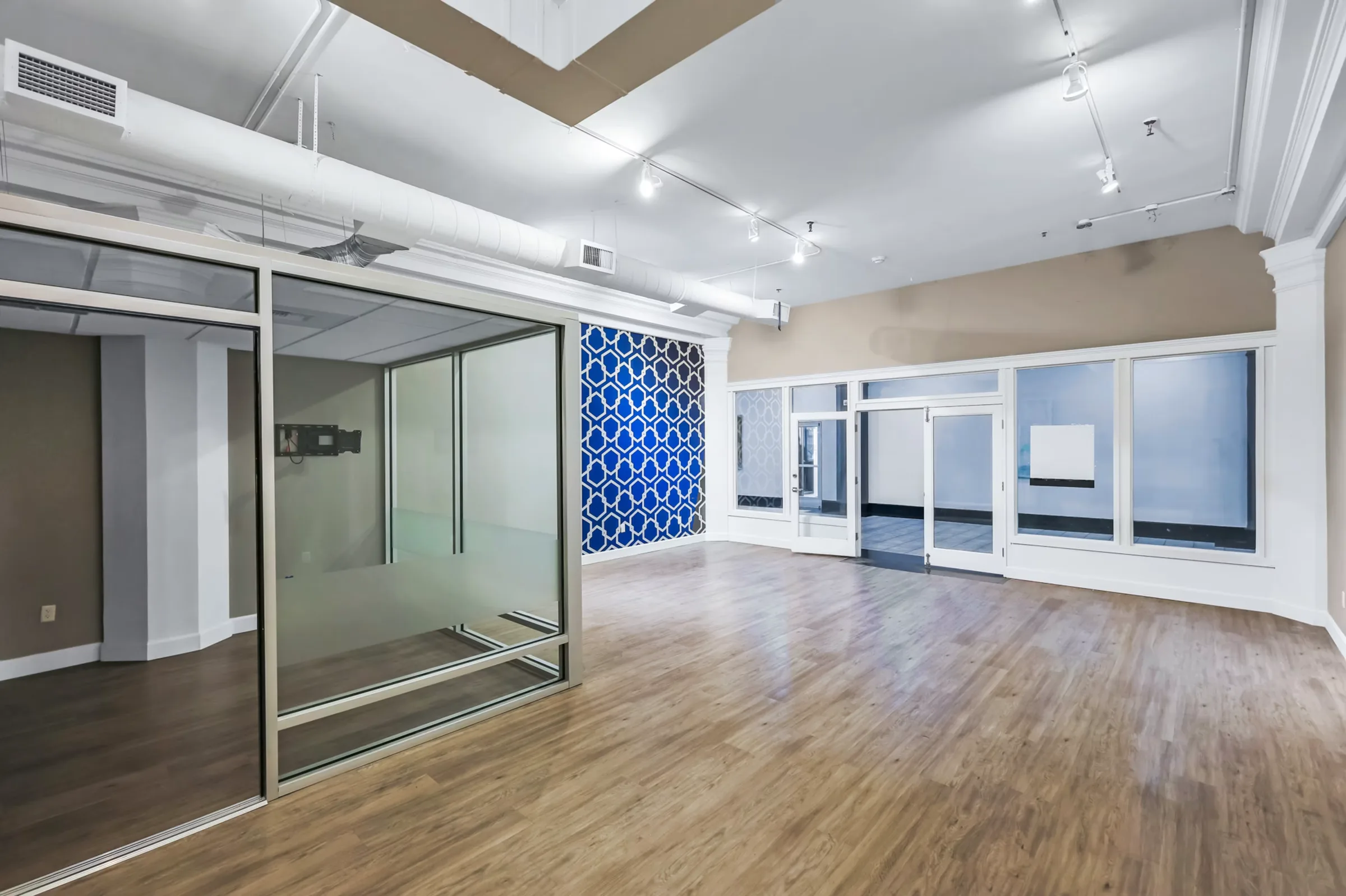 Crescent Building — Lease in Spokane, WA, photo 3 of 8