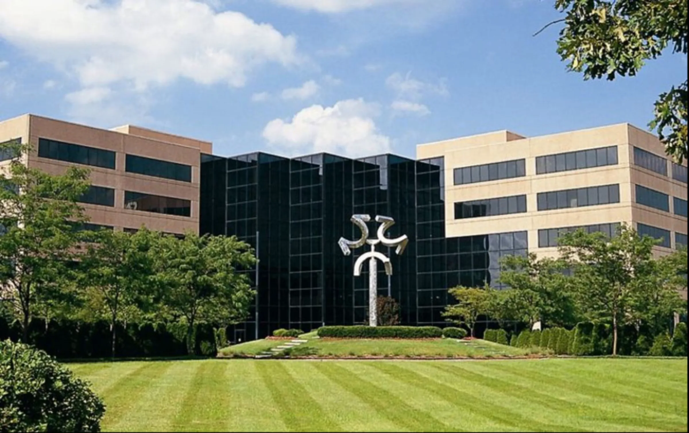 The Congressional — Lease in Carmel, IN, photo 2 of 8