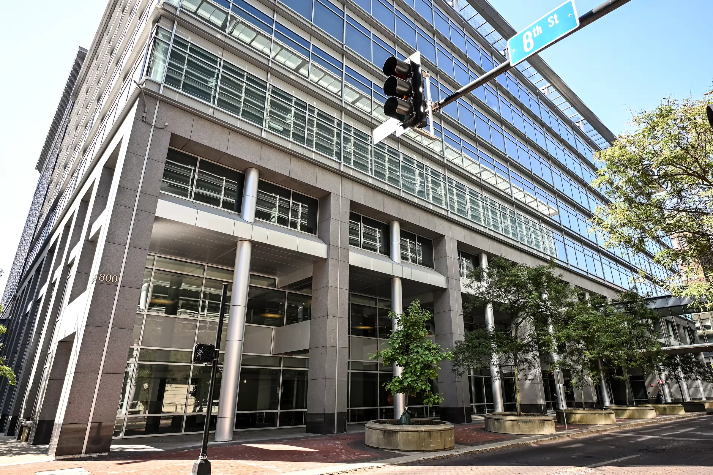 Skyview Building - office in 800 Walnut St Des Moines, IA