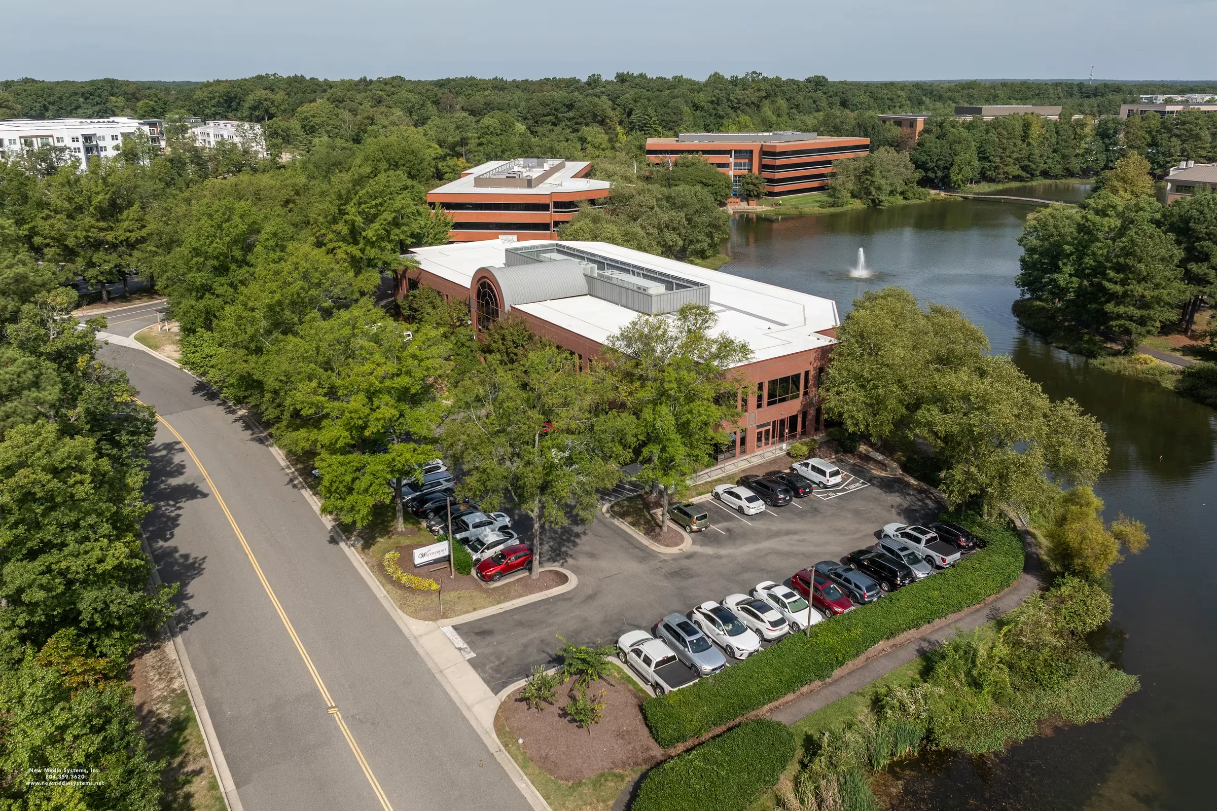 Waterfront Plaza — Lease in Glen Allen, VA, photo 4 of 6