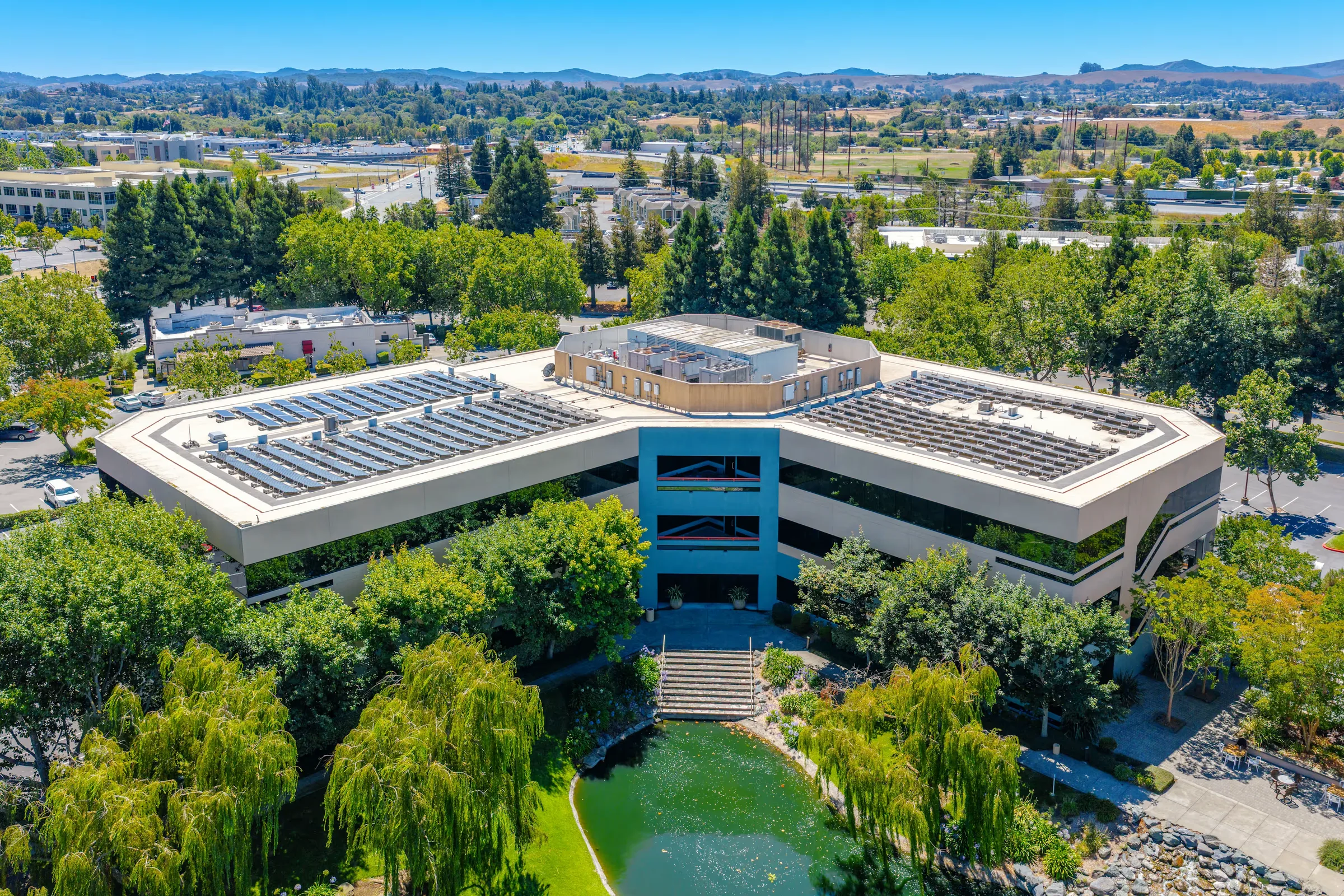 Sequoia Center — Lease in Petaluma, CA, photo 3 of 7