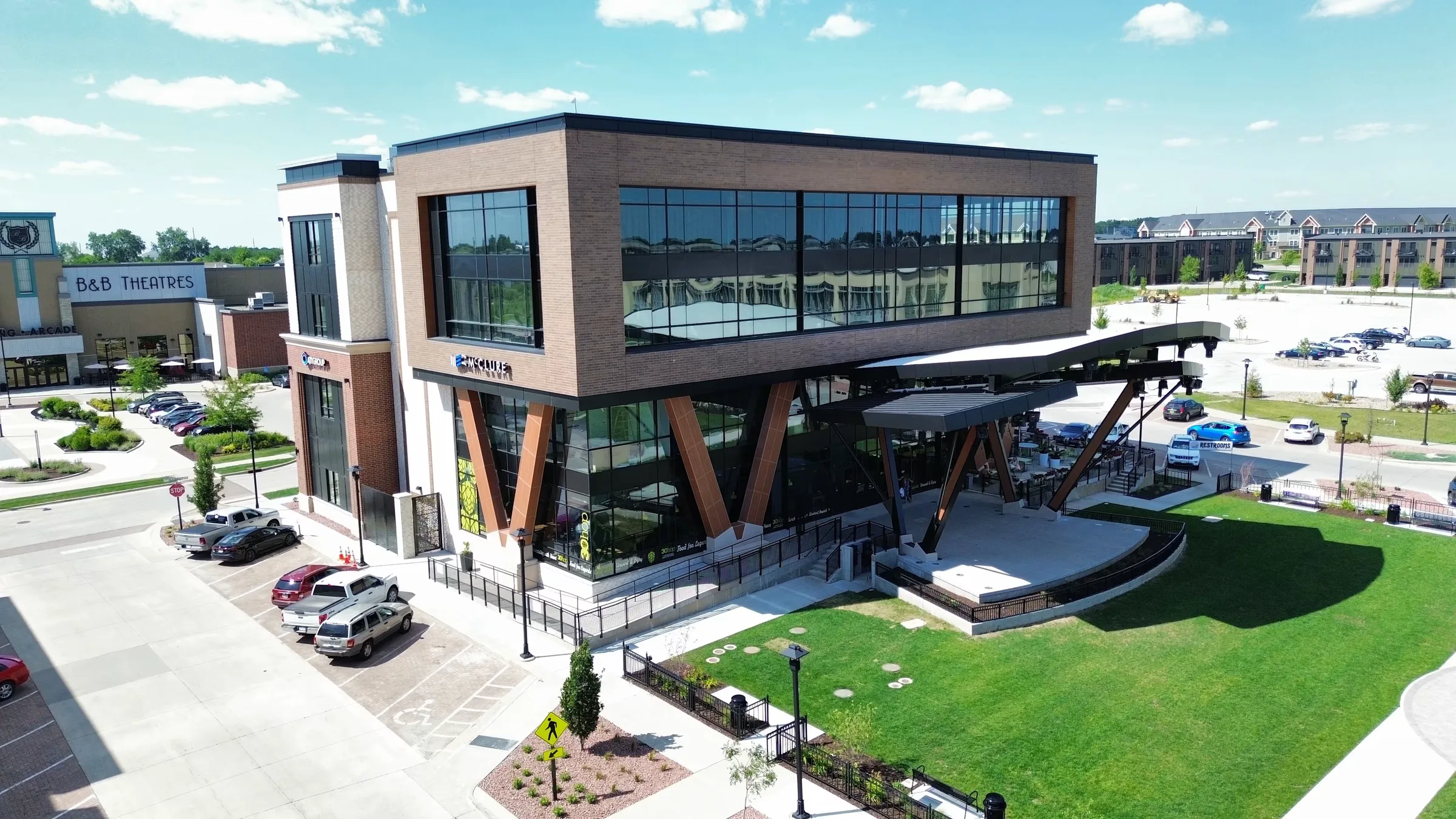 District VII — Lease in Ankeny, IA, photo 4 of 4