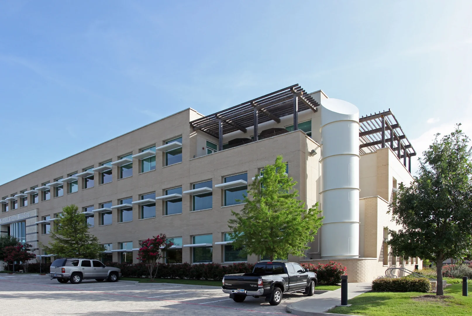 The McKinney Green Building — Lease in Mckinney, TX, photo 1 of 2