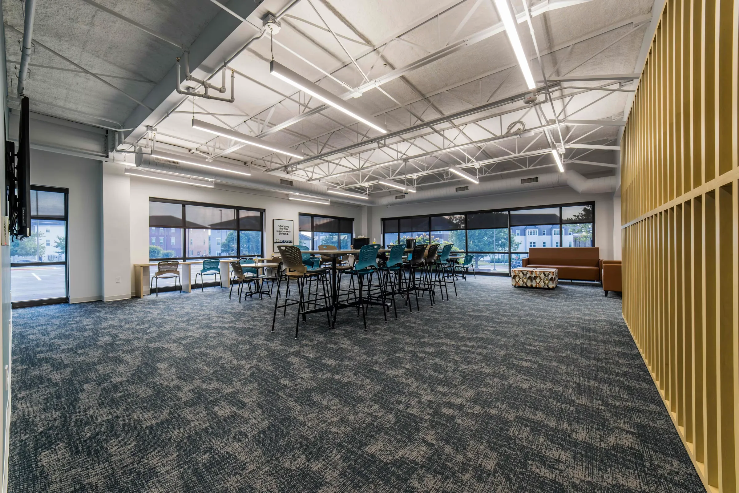 J B Hunt Portfolio - Building 3 — Lease in Lowell, AR, photo 6 of 6