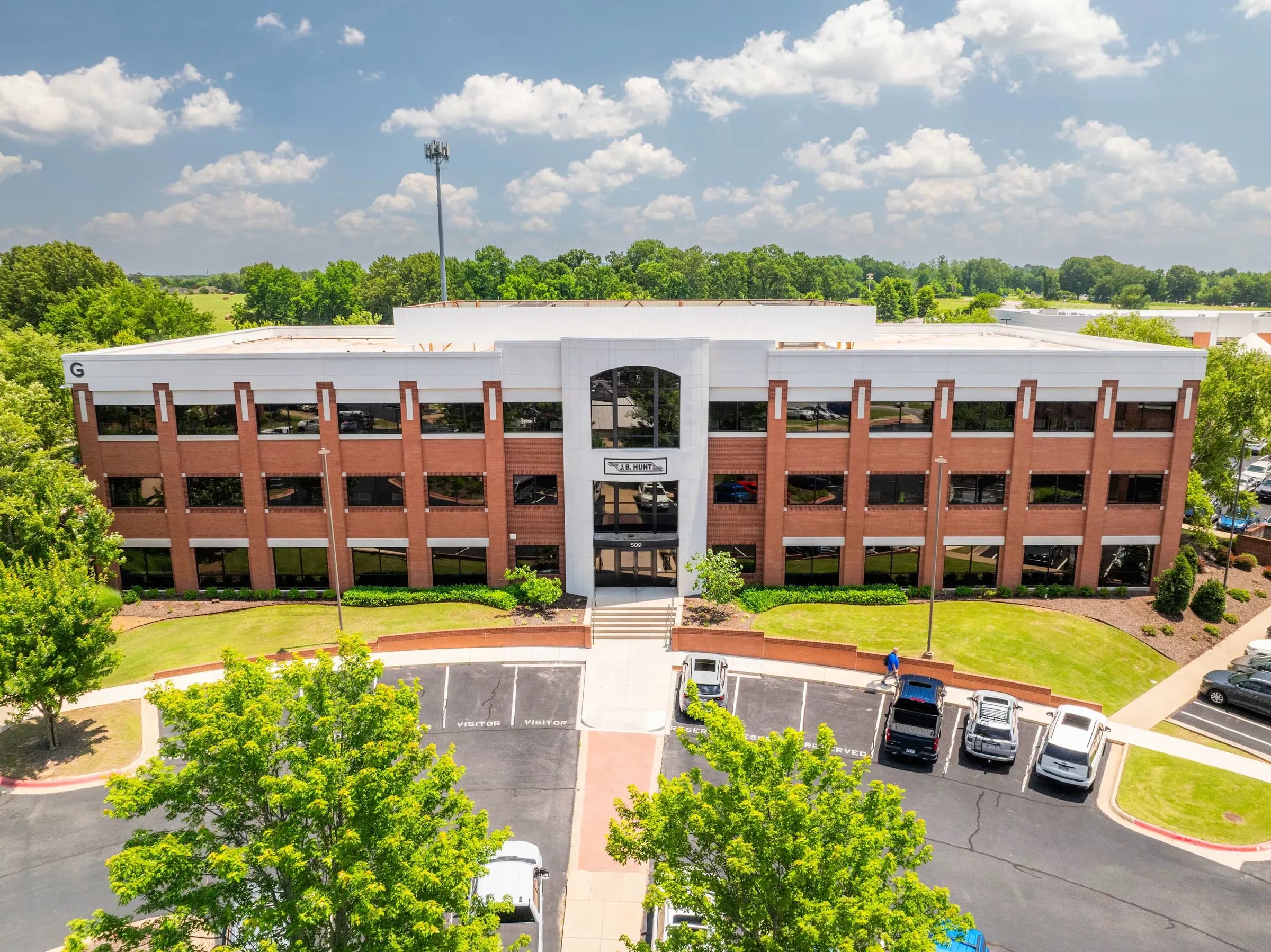 J B Hunt Portfolio - Building 2 — Lease in Lowell, AR, photo 1 of 6