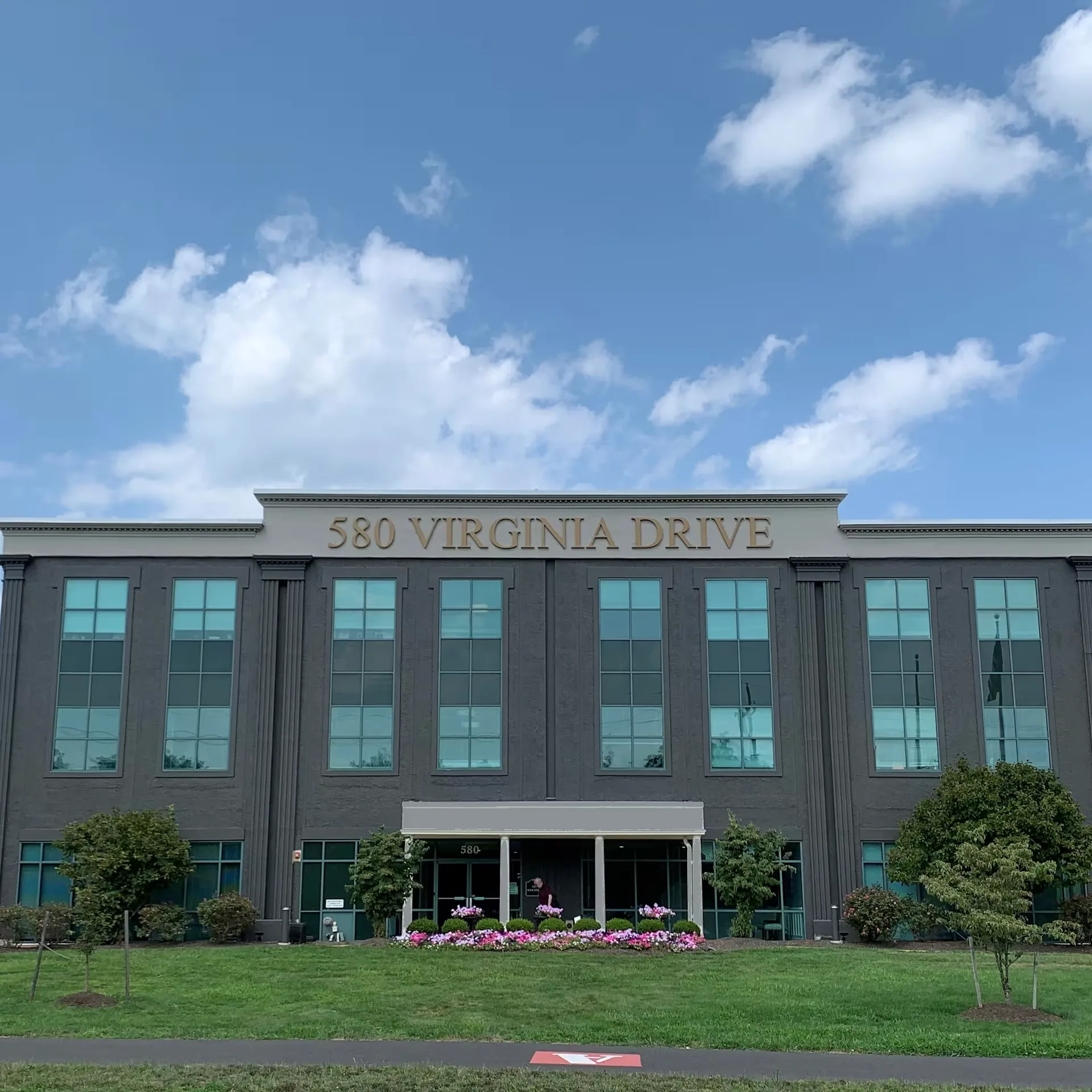 Founders Bldg — Lease in Fort Washington, PA, photo 1 of 1