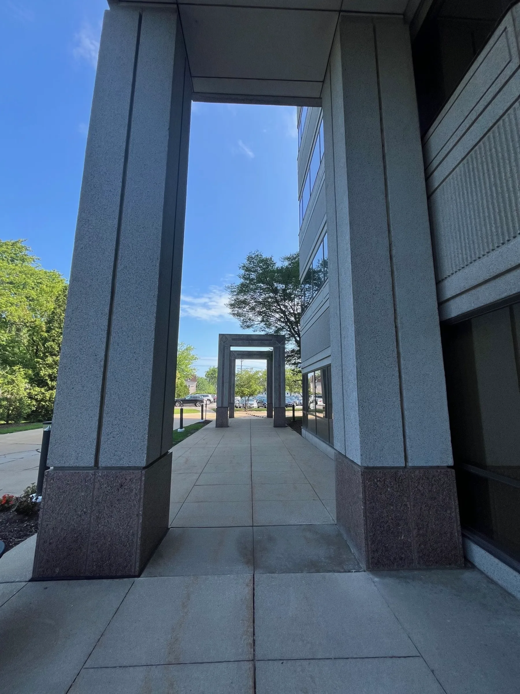 Point 6 — Lease in Westlake, OH, photo 2 of 7