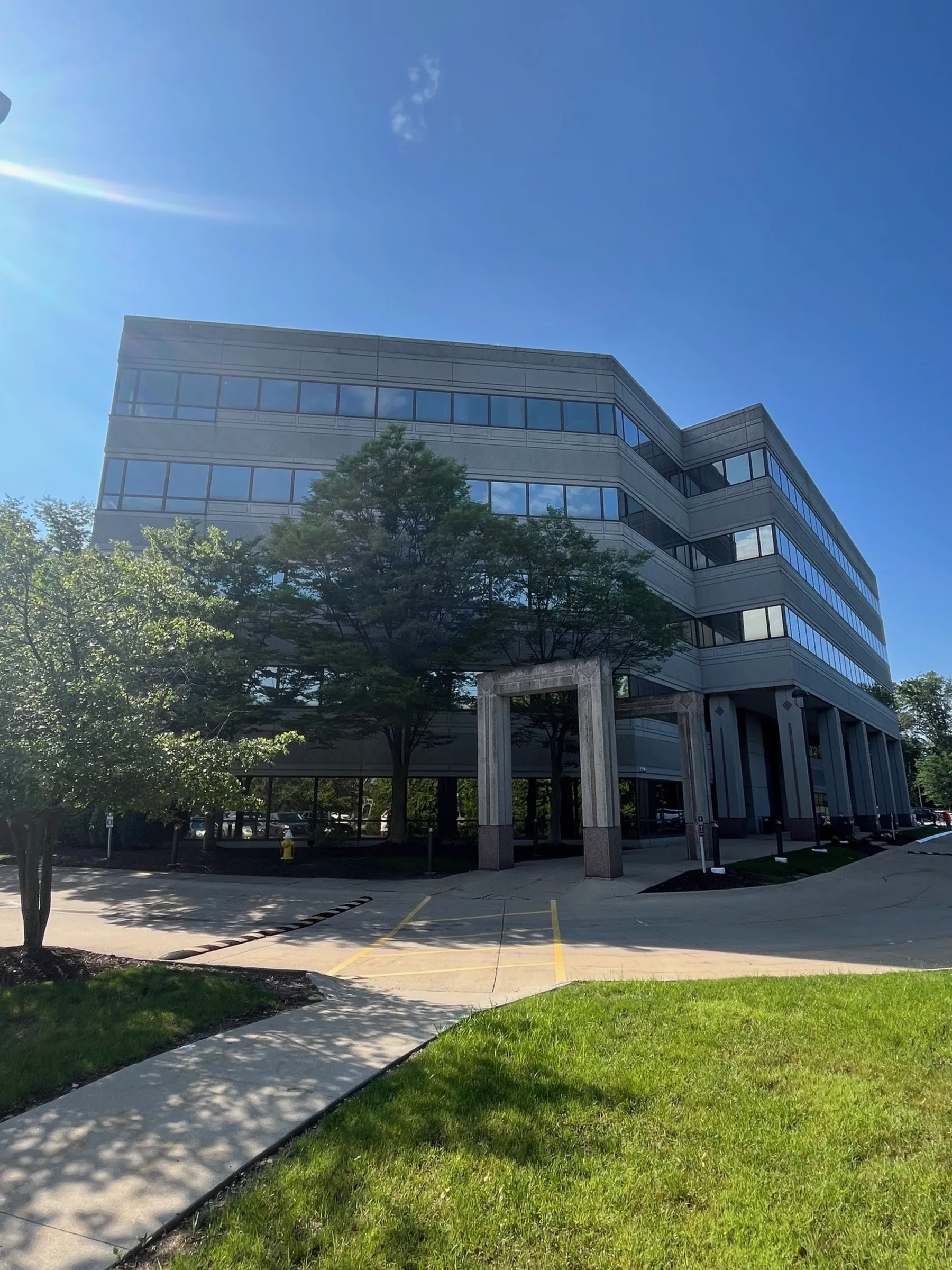 Point 6 — Lease in Westlake, OH, photo 4 of 7