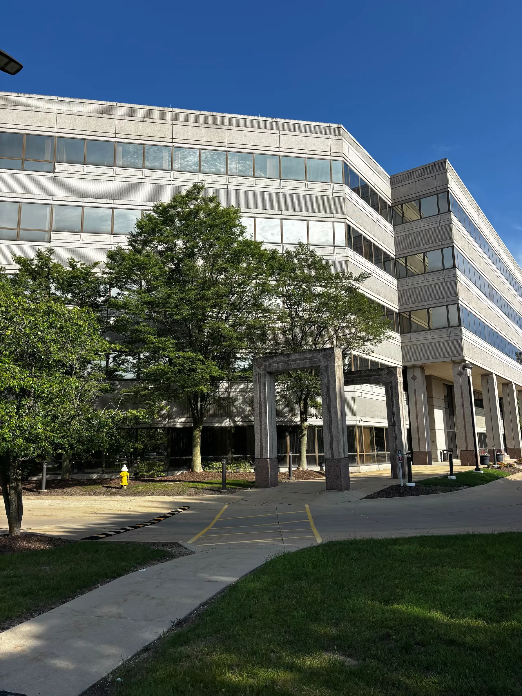 Point 6 — Lease in Westlake, OH, photo 6 of 7