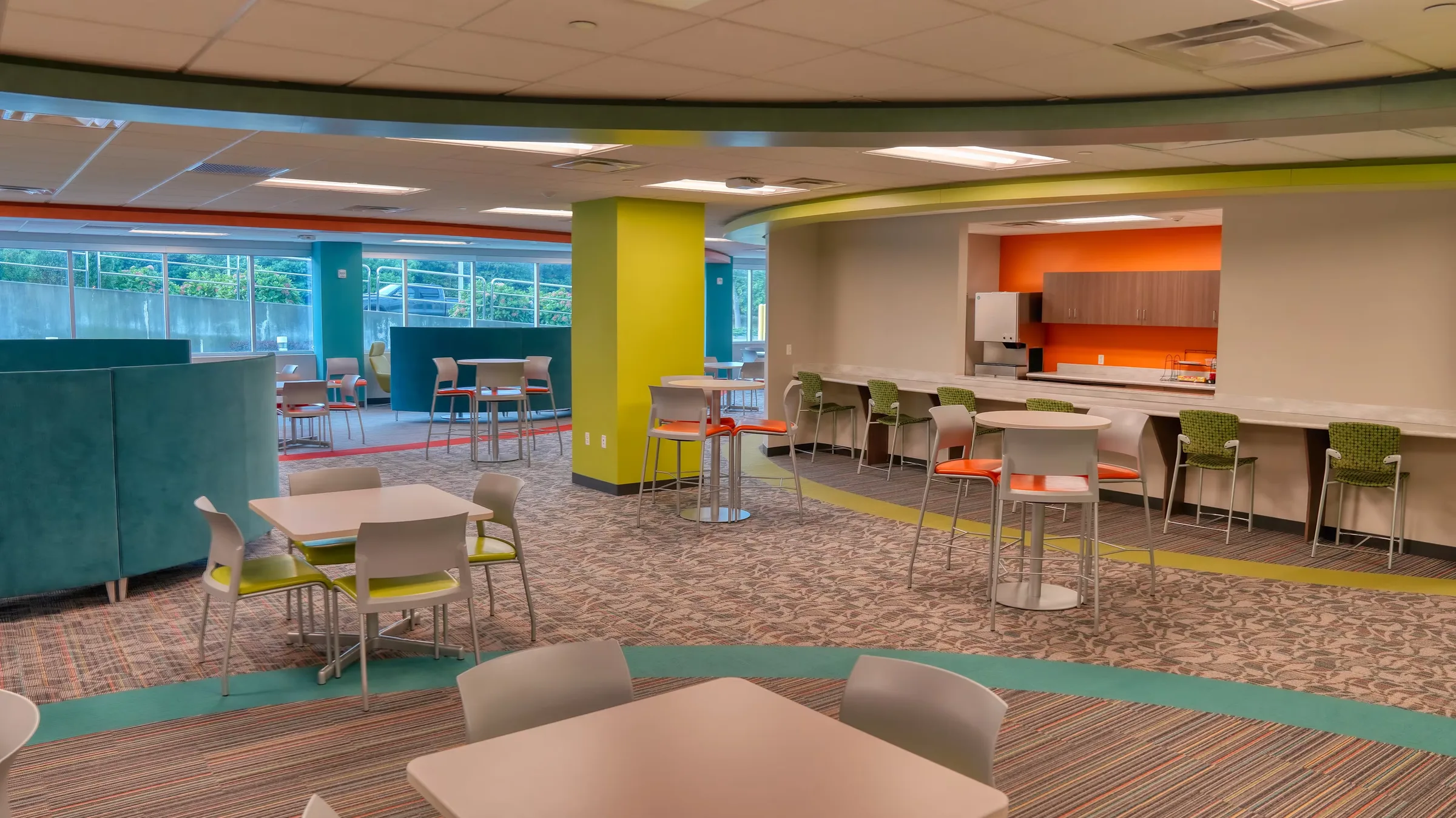 Hauppauge Office Park — Lease in Hauppauge, NY, photo 3 of 7