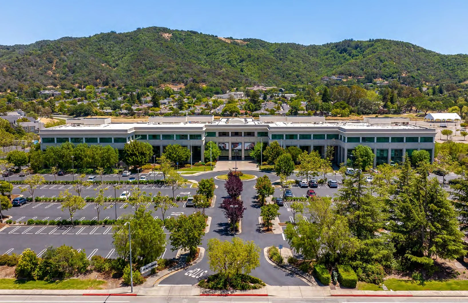 111 McInnis Parkway — Lease in San Rafael, CA, photo 1 of 2
