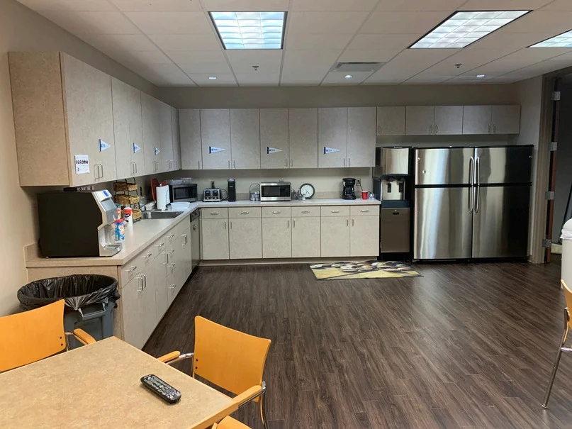 4300 W 133rd St — Lease in Leawood, KS, photo 5 of 6