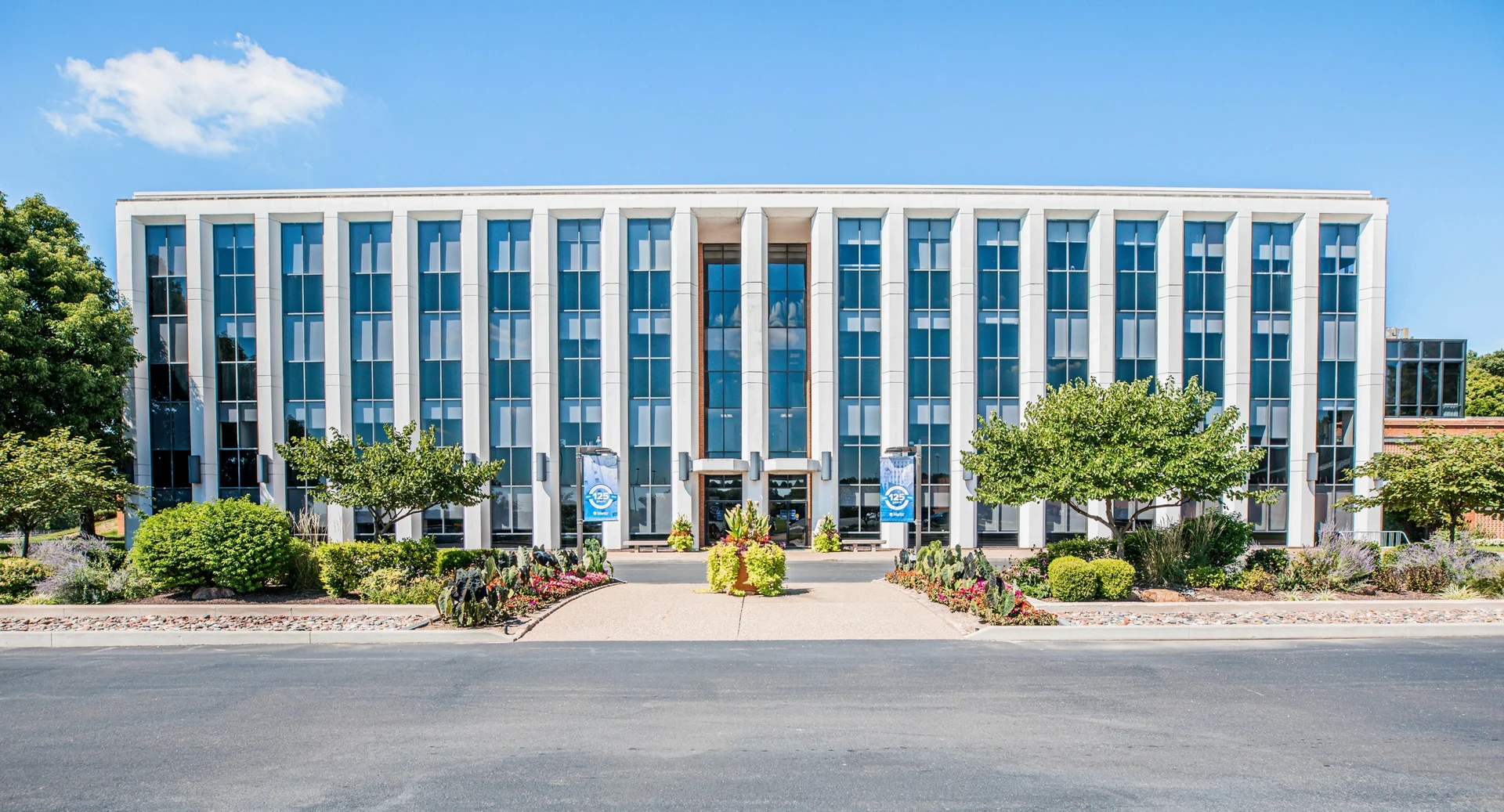 Maritz — Lease in Fenton, MO, photo 2 of 3