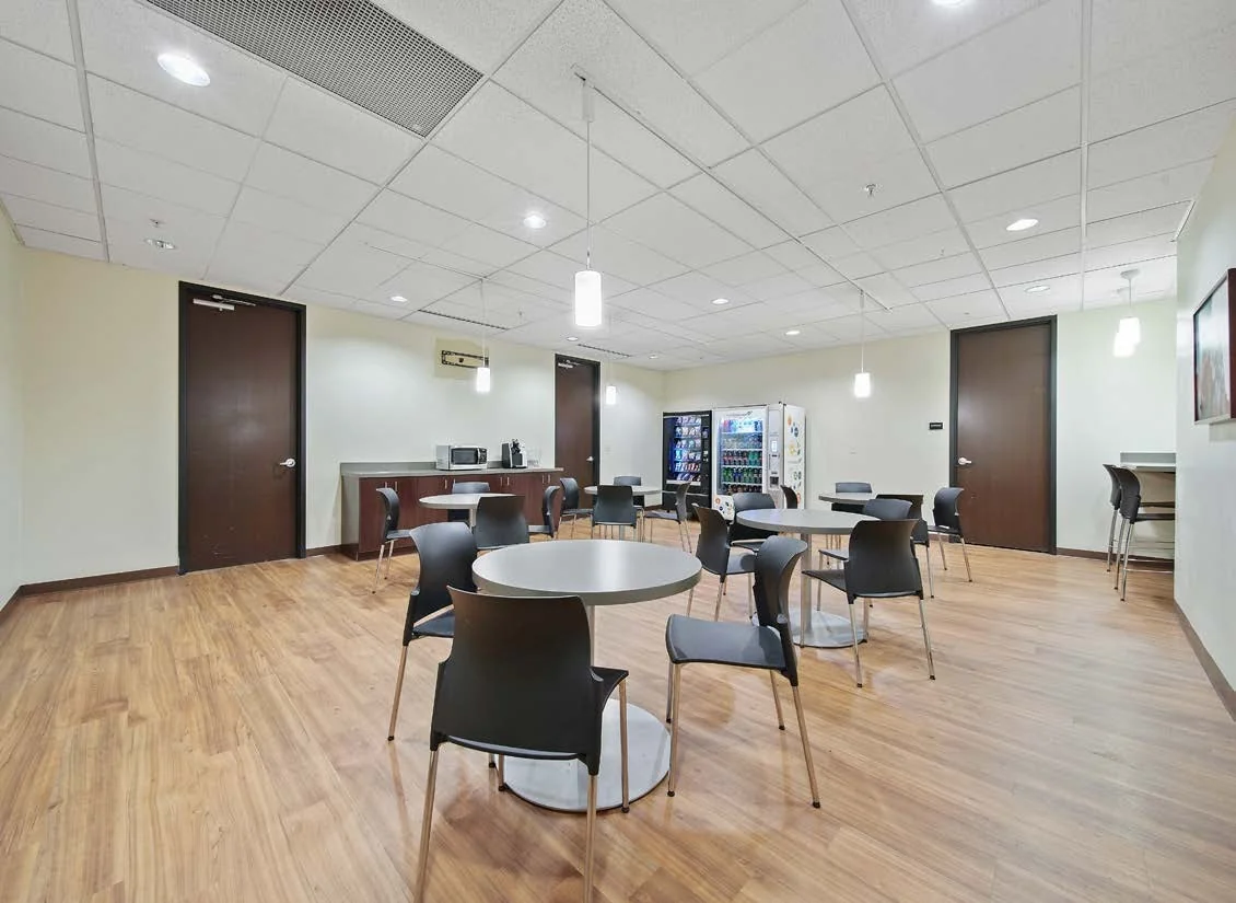 Riverport Commons IV — Lease in Maryland Heights, MO, photo 2 of 4