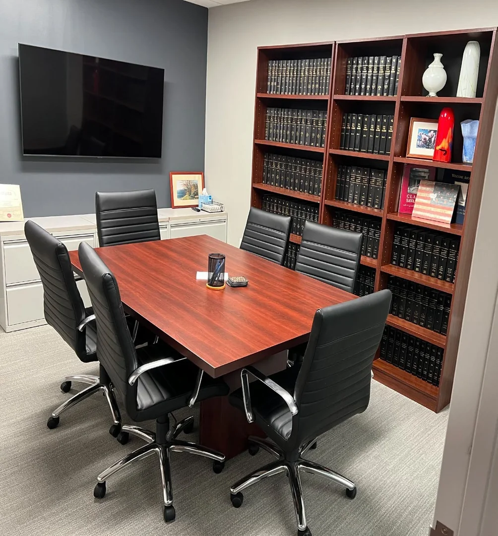 800 Westchester Ave — Lease in Rye Brook, NY, photo 3 of 5