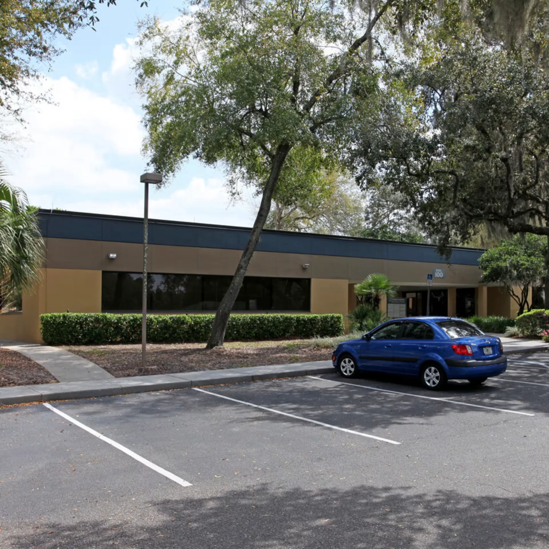 Oviedo Medical Plaza — Lease in Oviedo, FL, photo 1 of 1