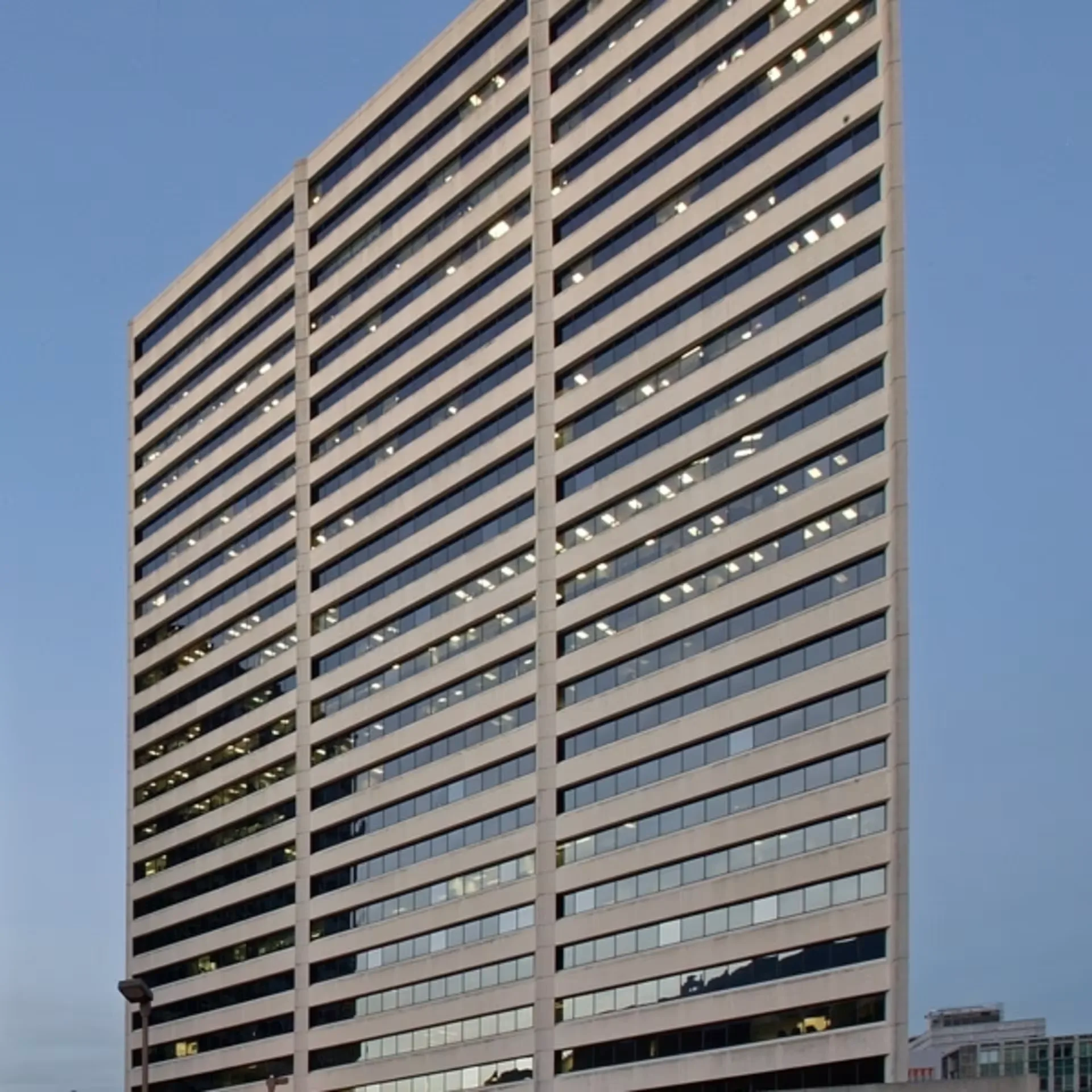 1515 Poydras — Lease in New Orleans, LA, photo 1 of 1