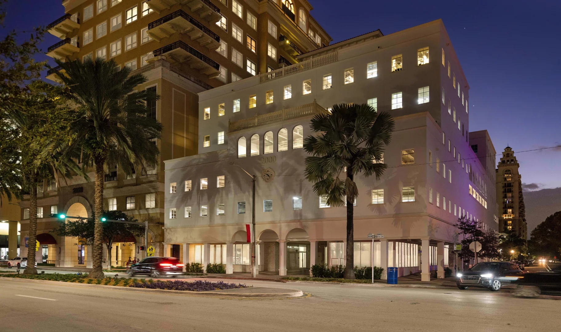 2000 Ponce Business Center — Lease in Coral Gables, FL, photo 1 of 6