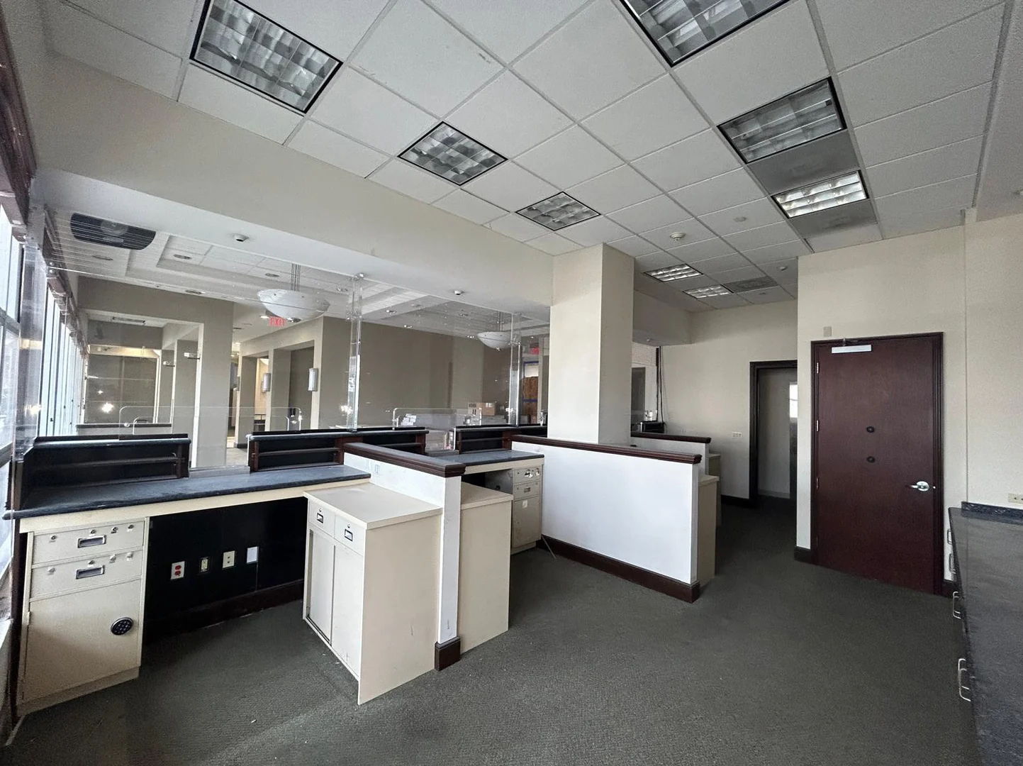 2000 Ponce Business Center — Lease in Coral Gables, FL, photo 6 of 6