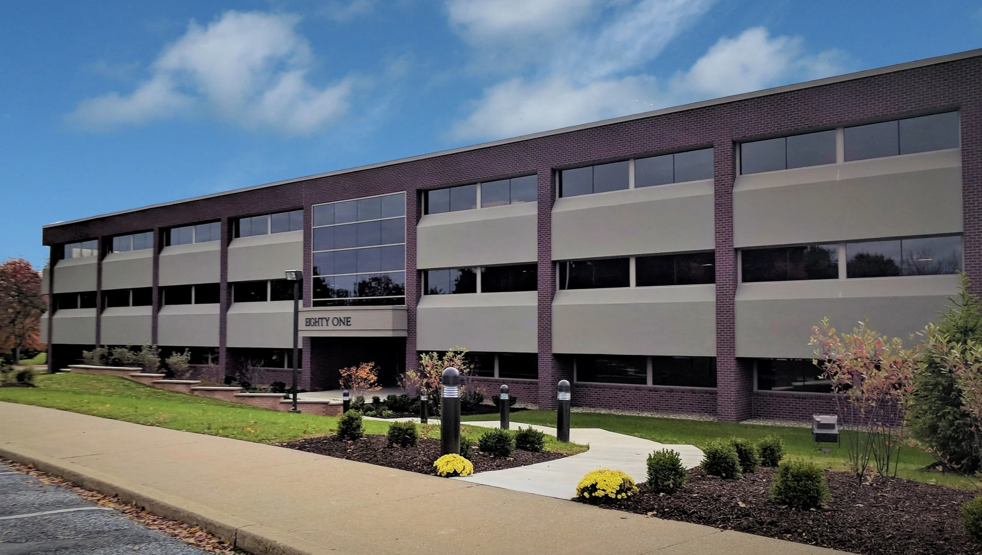 Guardian Life Bldg — Lease in Bethlehem, PA, photo 1 of 2