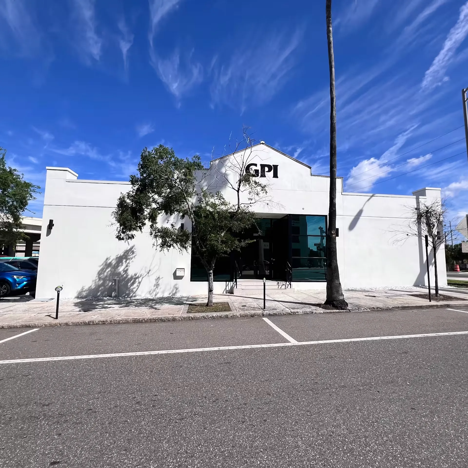 1112 E Kennedy Blvd - photo 1 - Tampa, FL