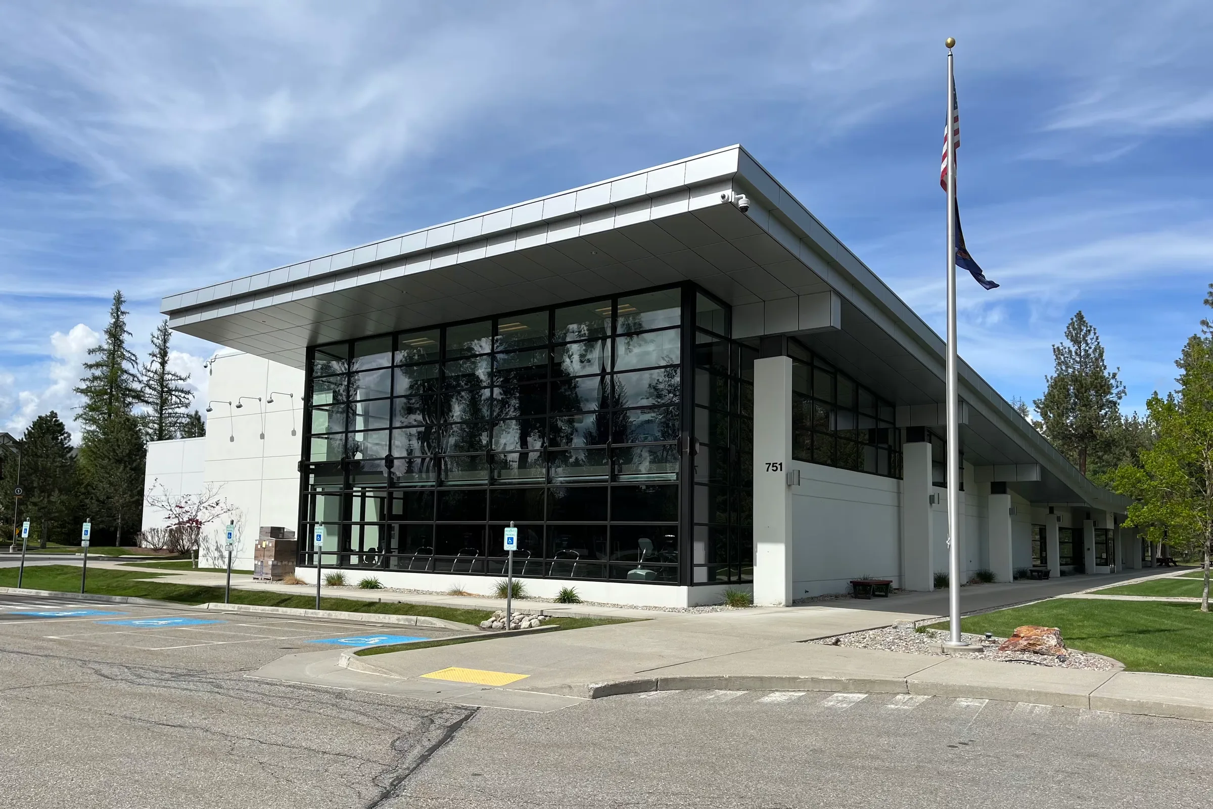 751 W Hanley Ave- Sublease — Lease in Coeur D'alene, ID, photo 1 of 4