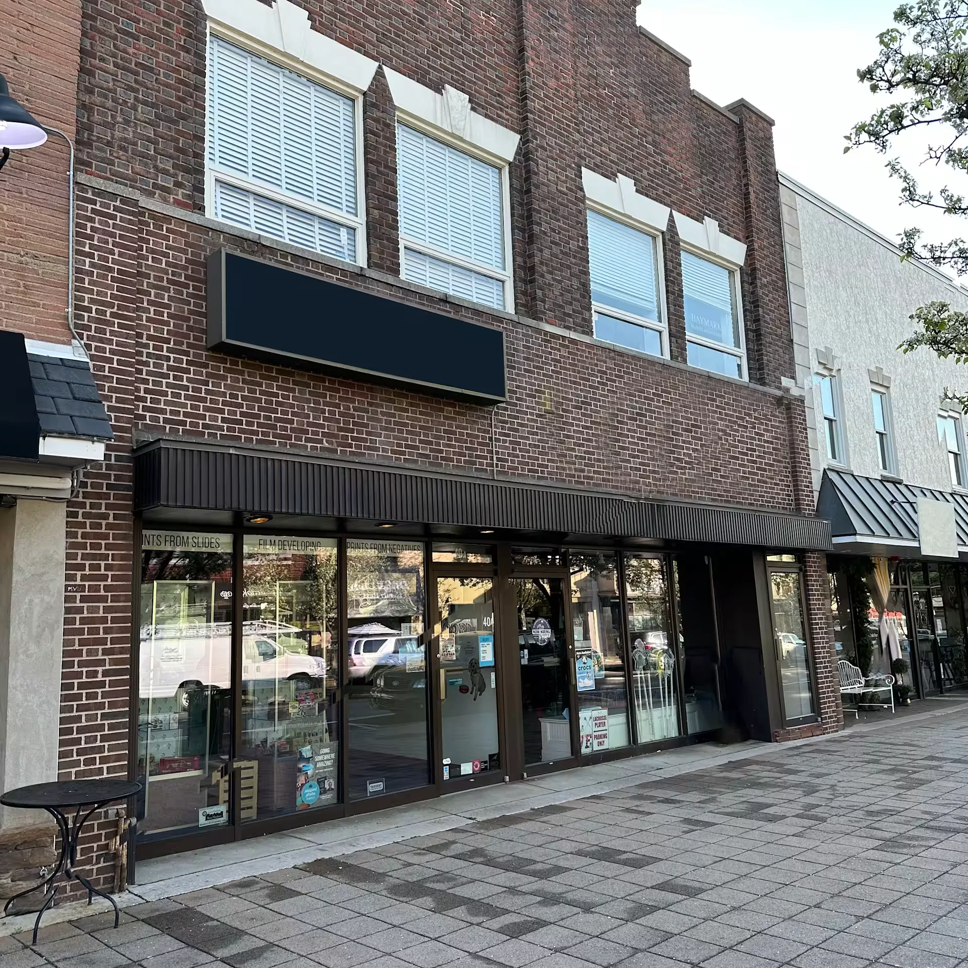 40 Main St