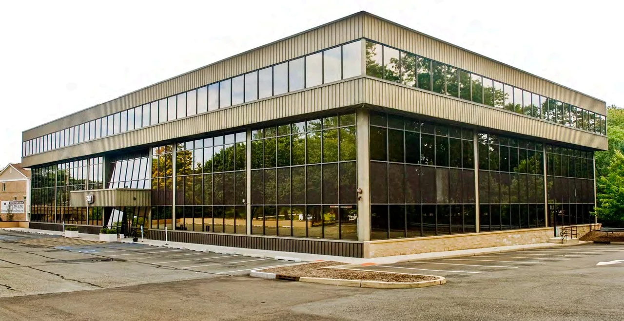 Madison Avenue Medical Center — Lease in Morristown, NJ, photo 2 of 2