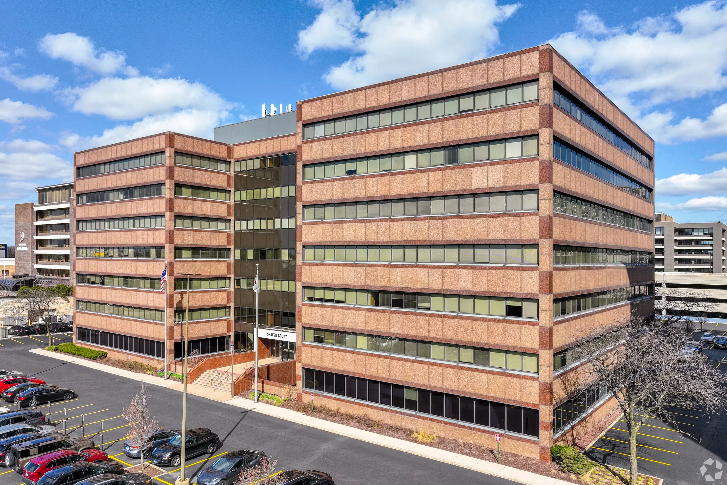 6400 Shafer — Lease in Rosemont, IL, photo 3 of 8
