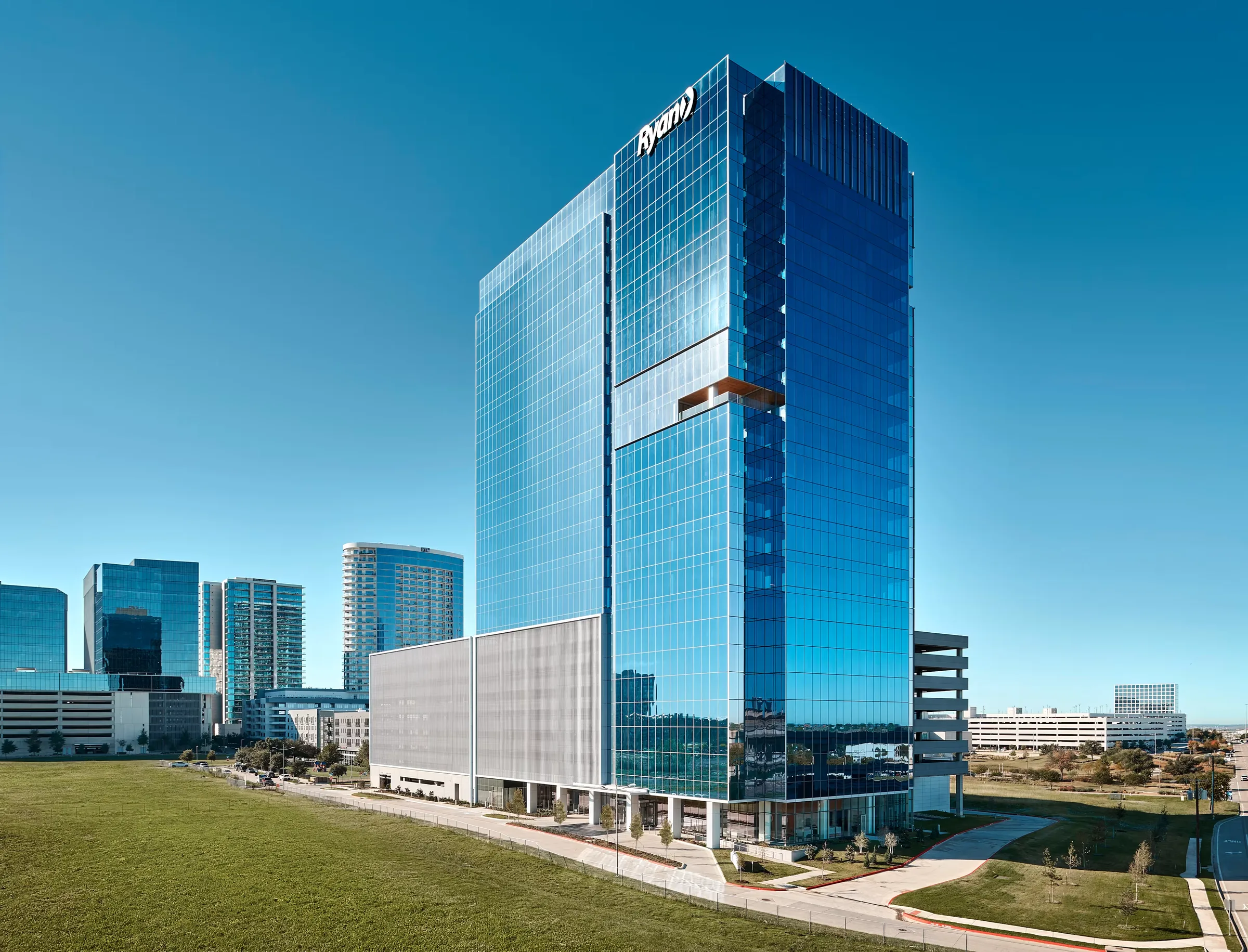 Ryan Tower - photo 1 - 8101 Windrose Plano, TX