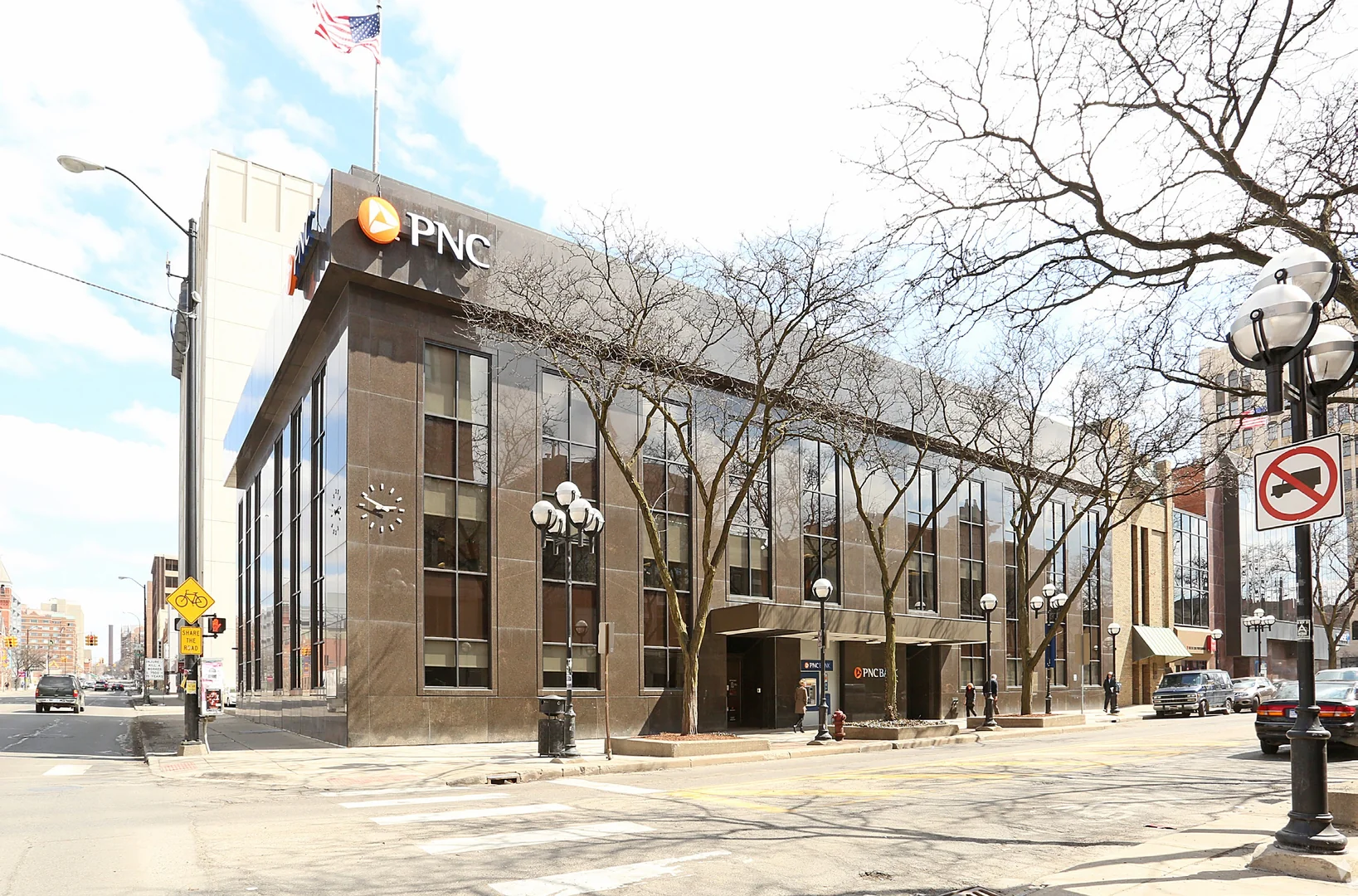PNC Building — Lease in Ann Arbor, MI, photo 1 of 1