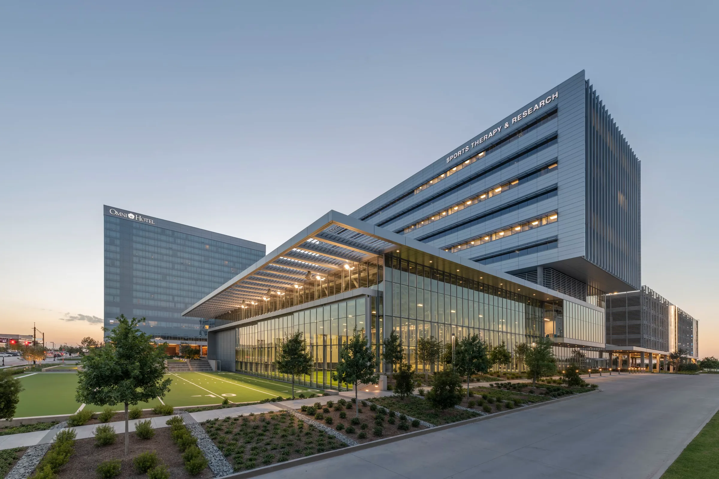Baylor Scott & White Sports Therapy — Lease in Frisco, TX, photo 1 of 8