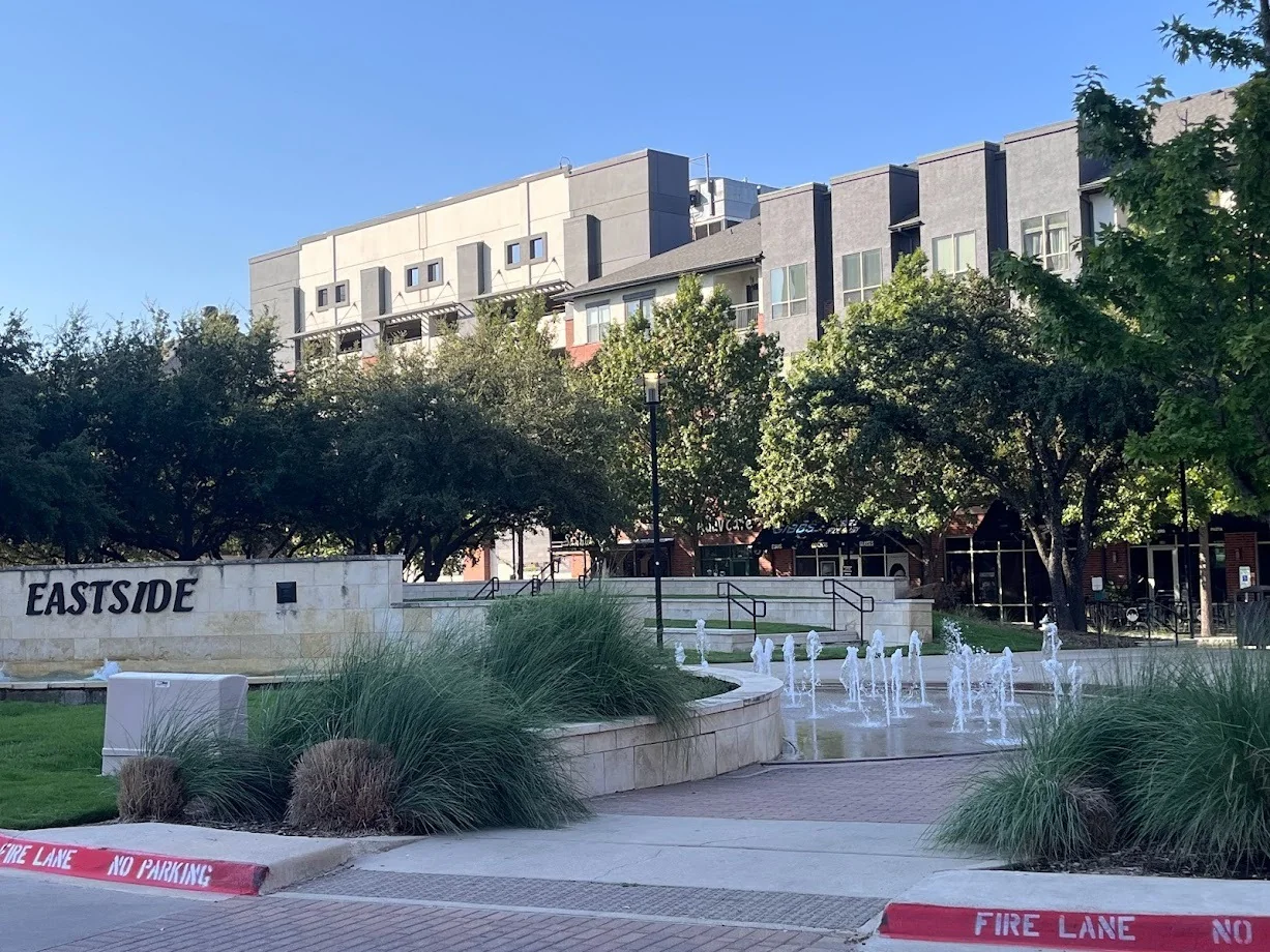 Eastside — Lease in Richardson, TX, photo 3 of 3