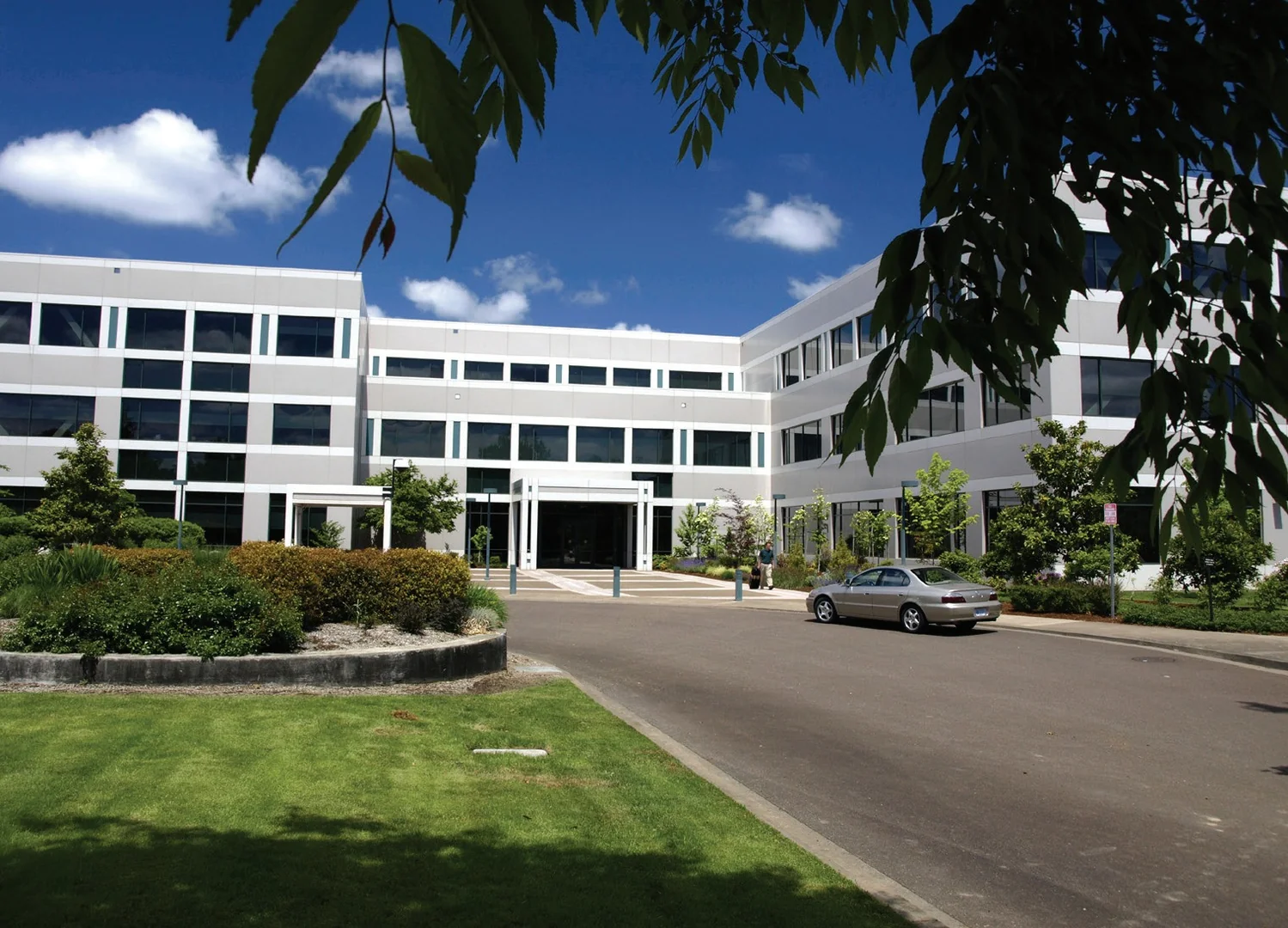 Bldg 10 — Lease in Corvallis, OR, photo 1 of 3