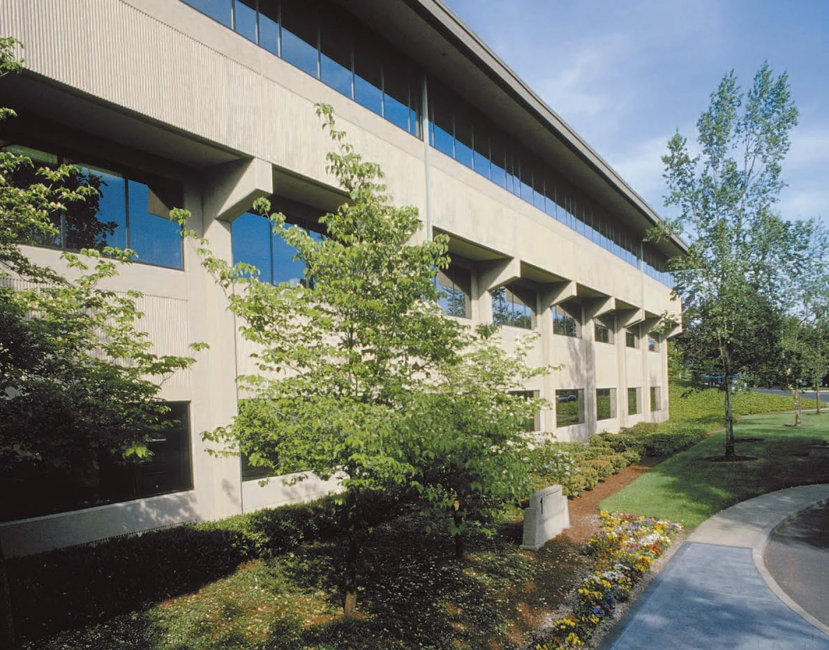 4000 Building I — Lease in Lake Oswego, OR, photo 1 of 2