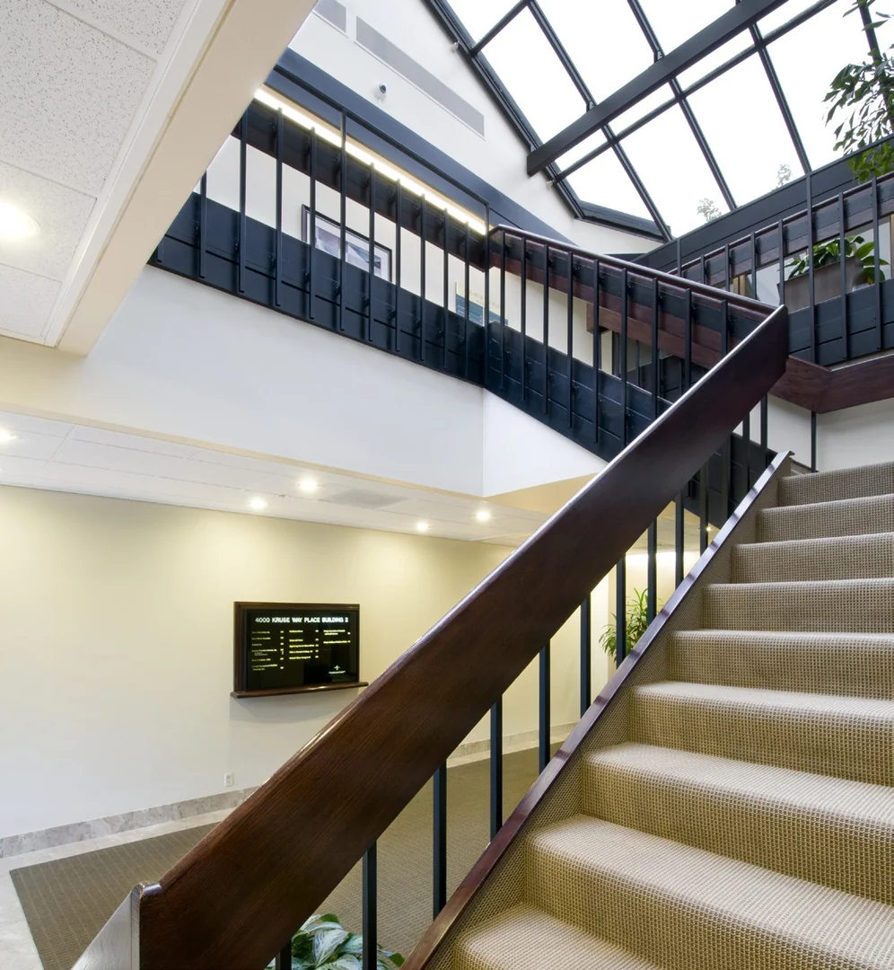 4000 Building II — Lease in Lake Oswego, OR, photo 2 of 2