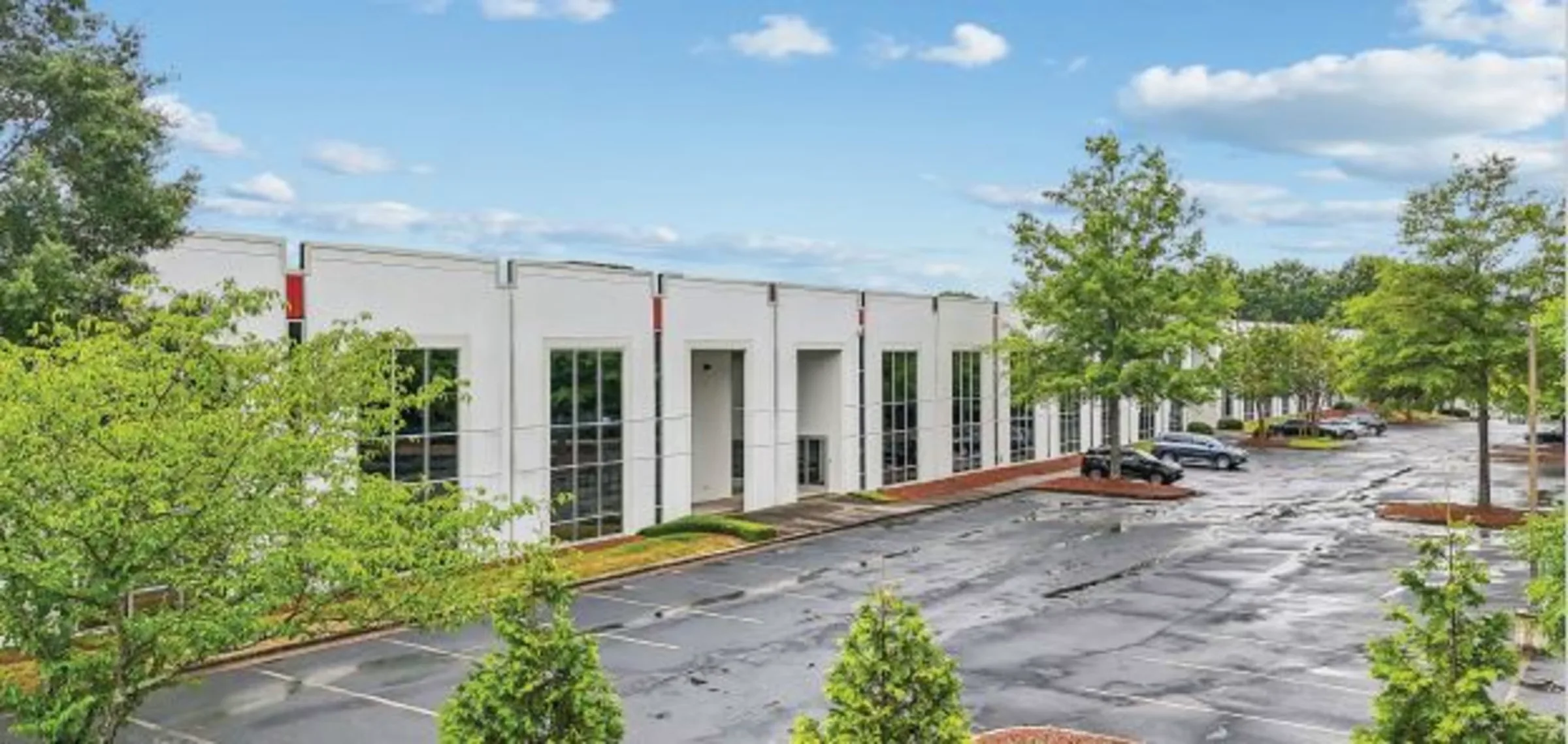 Lakemont Business Park — Lease in Fort Mill, SC, photo 1 of 2