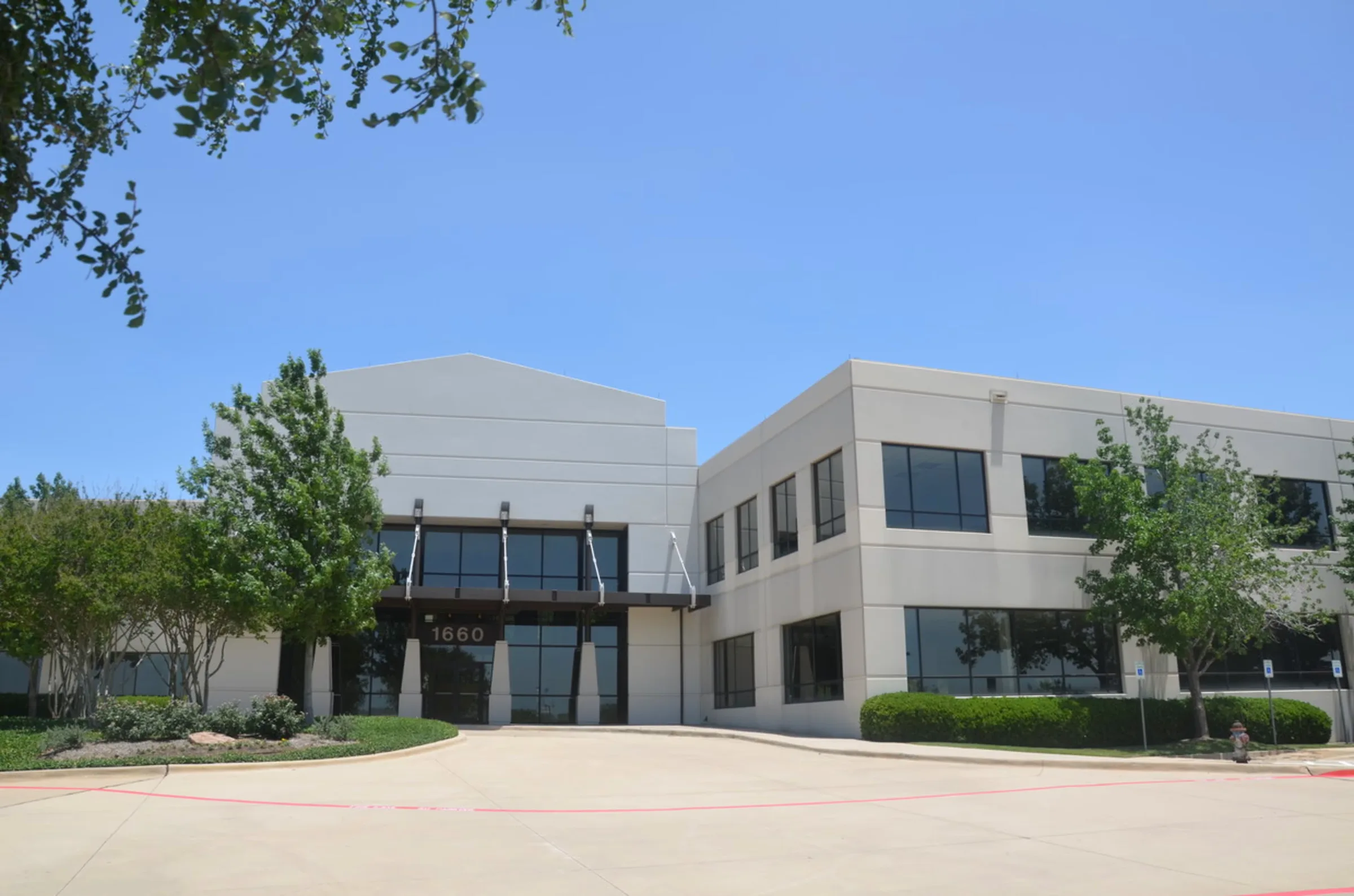 1660 Westridge - photo 4 - 1660 Westridge Cir N Irving, TX
