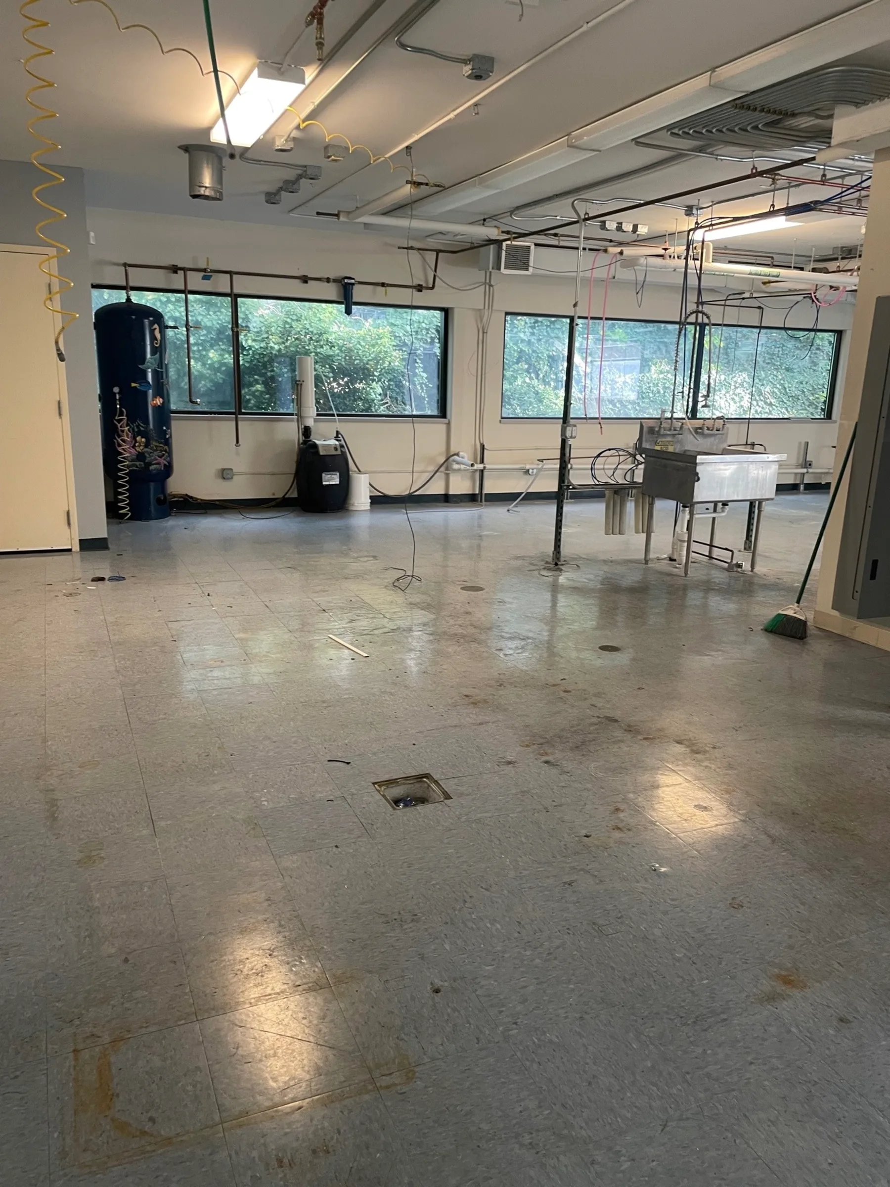 Solaire Optical Laboratories — Lease in Kalamazoo, MI, photo 6 of 8
