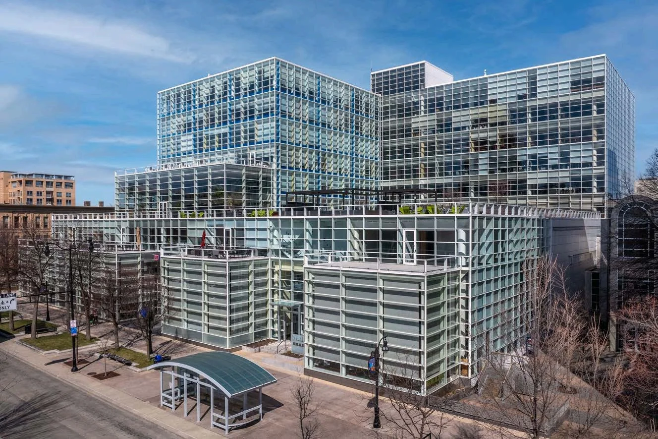 US Bank Plaza — Lease in Madison, WI, photo 2 of 3
