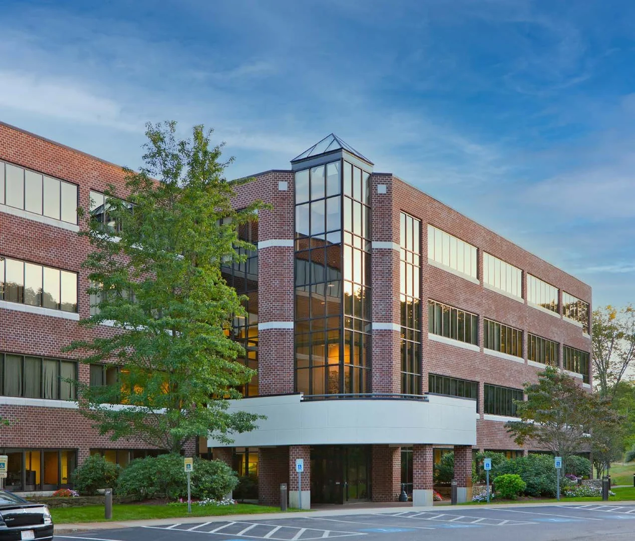 1700 West Park — Lease in Westborough, MA, photo 1 of 3