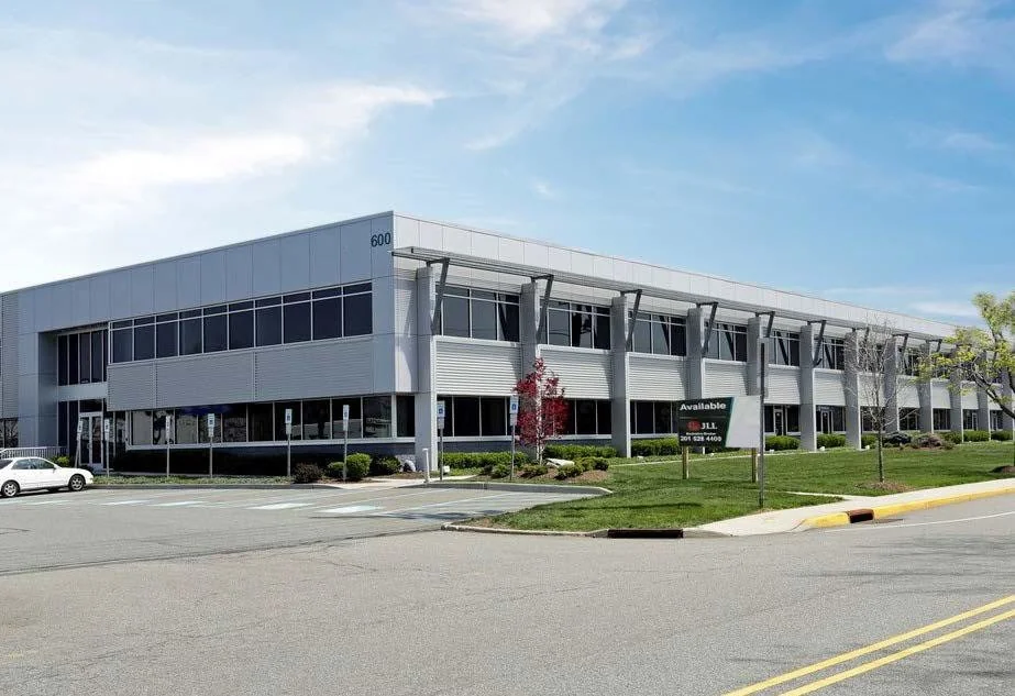 600 Meadowlands Office — Lease in Secaucus, NJ, photo 1 of 1