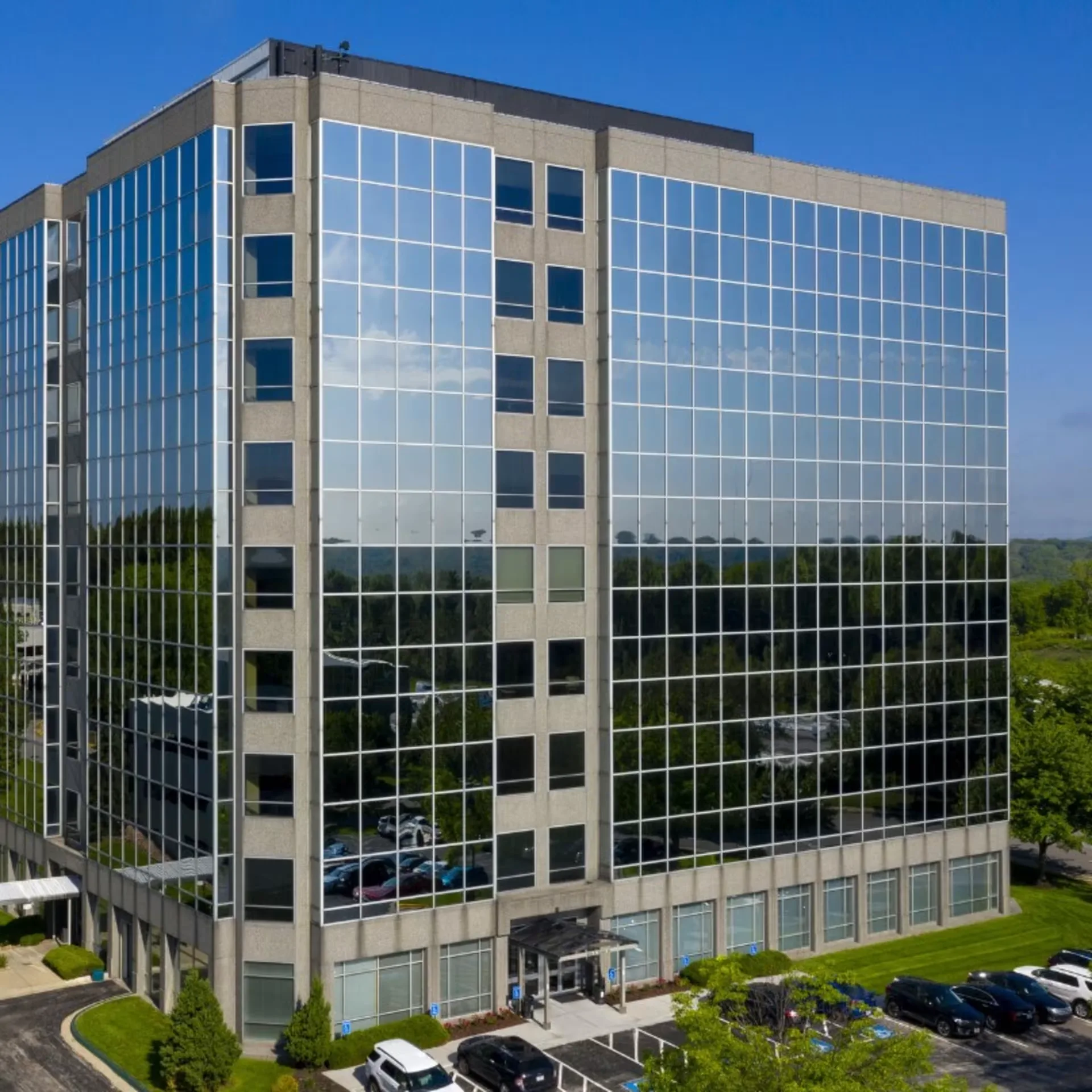 Executive Hills C - office in 903 E 104th St Kansas City, MO