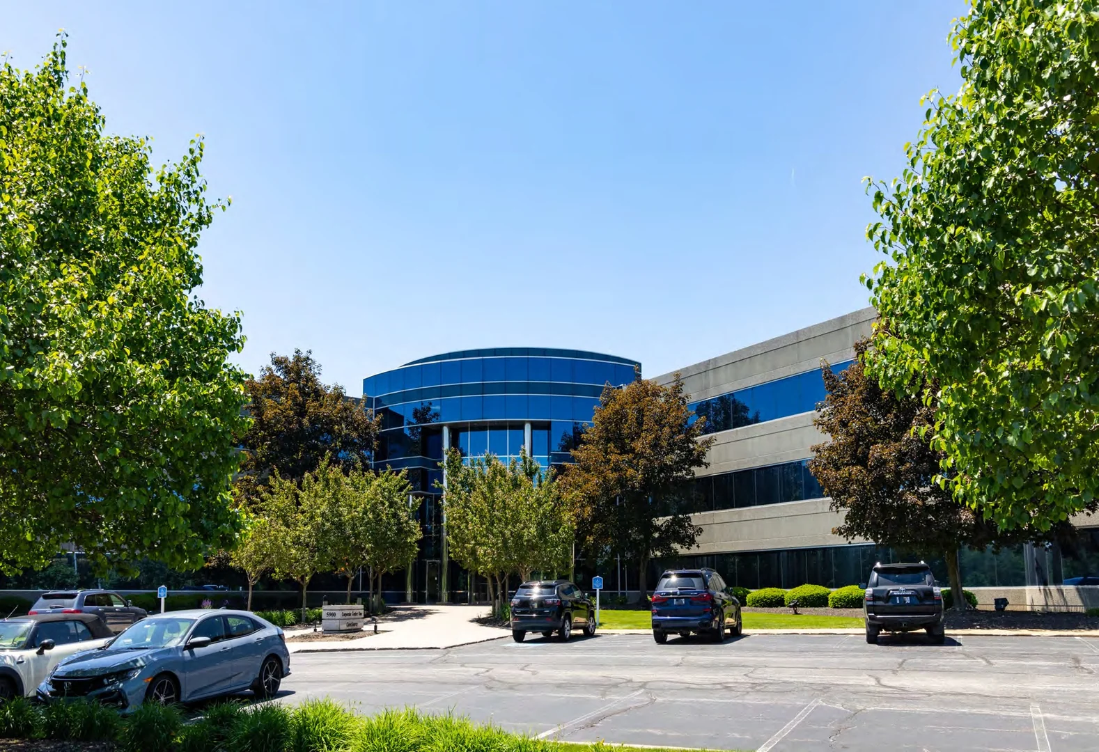 One Corporate Exchange — Lease in Beachwood, OH, photo 4 of 6